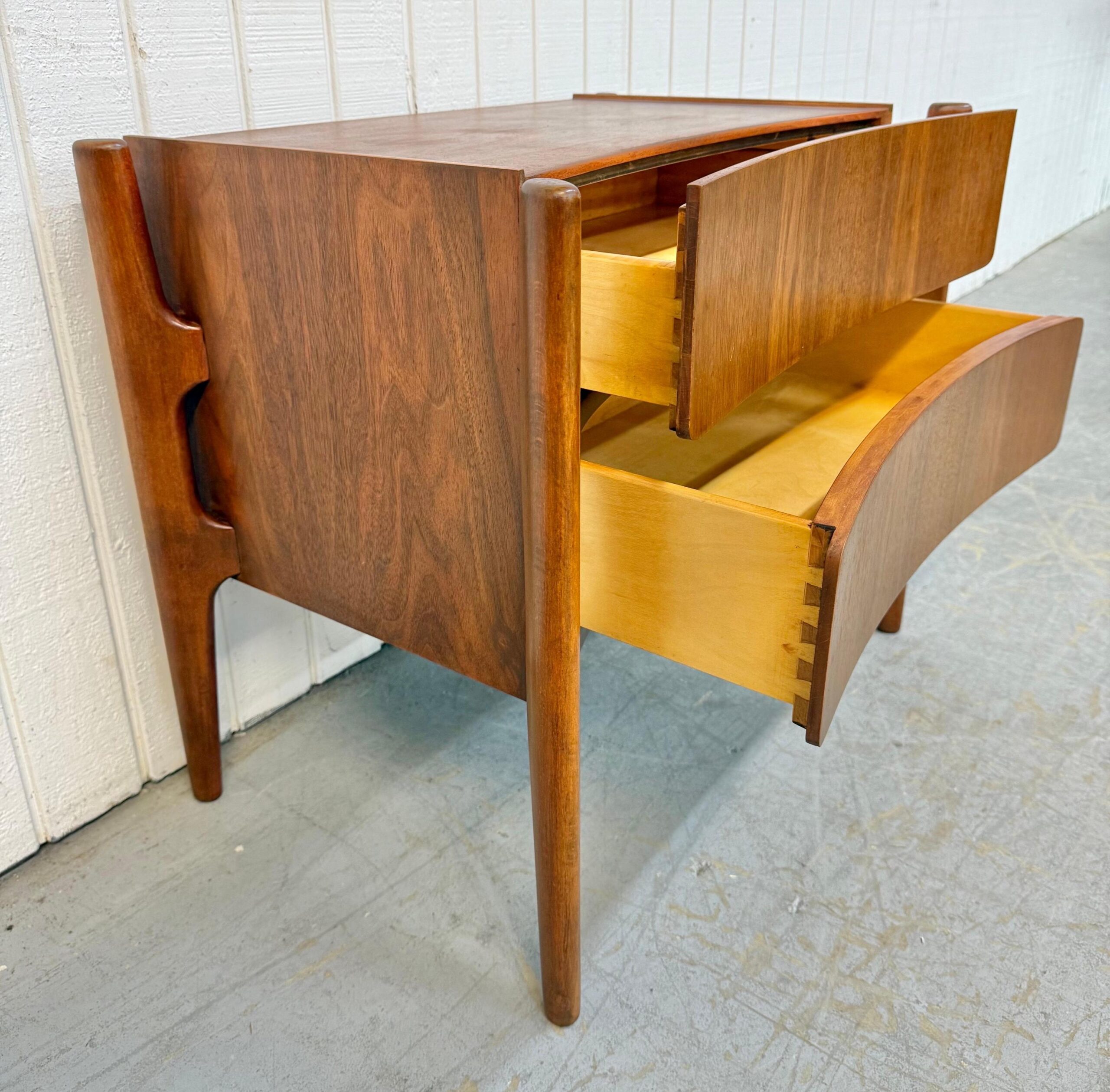 Mid-Century Swedish Modern William Hinn Sculptural Walnut Nightstands – Set of 2