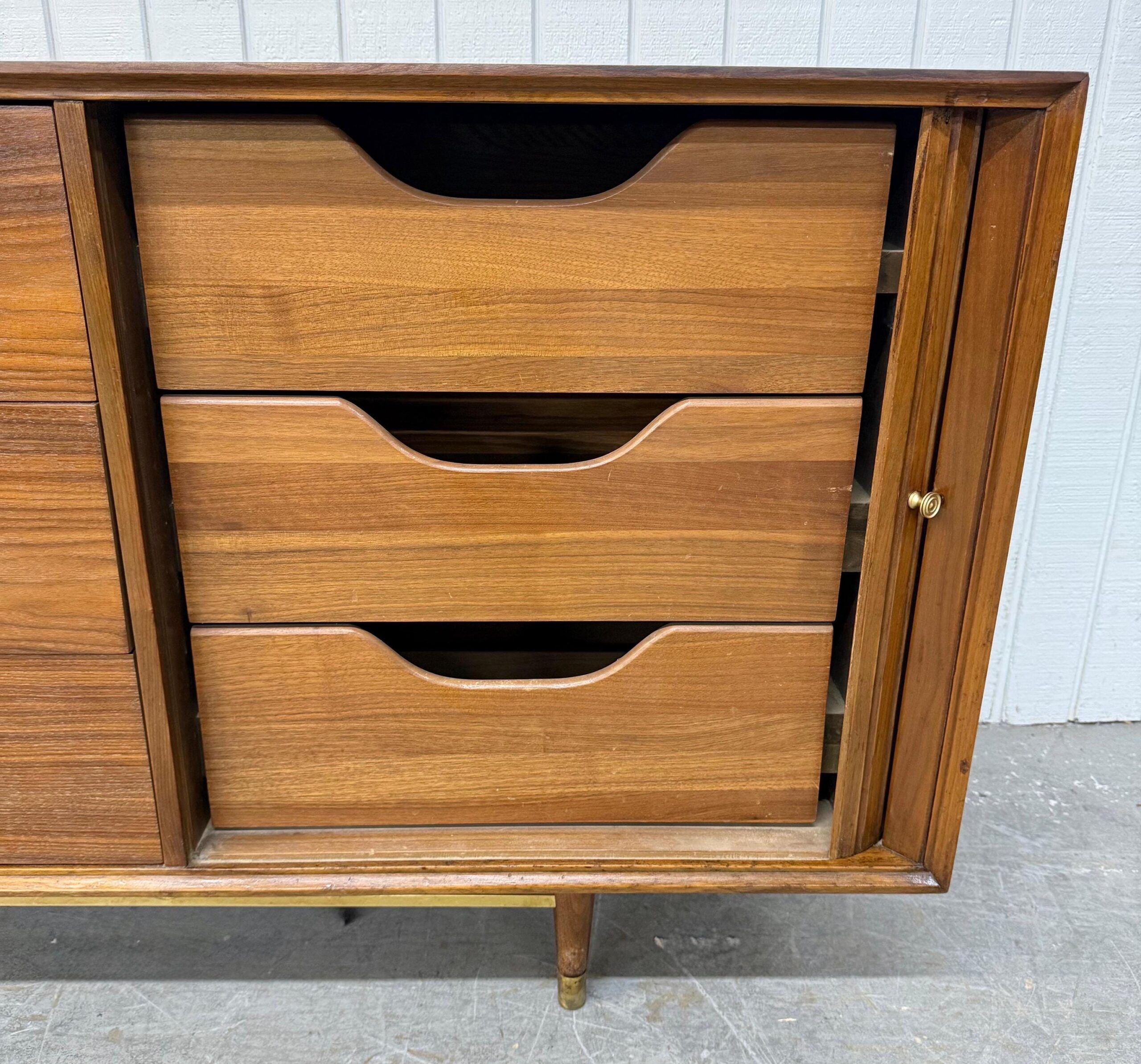 Mid-Century Modern 9-Drawer Walnut Tambour Dresser - Image 6