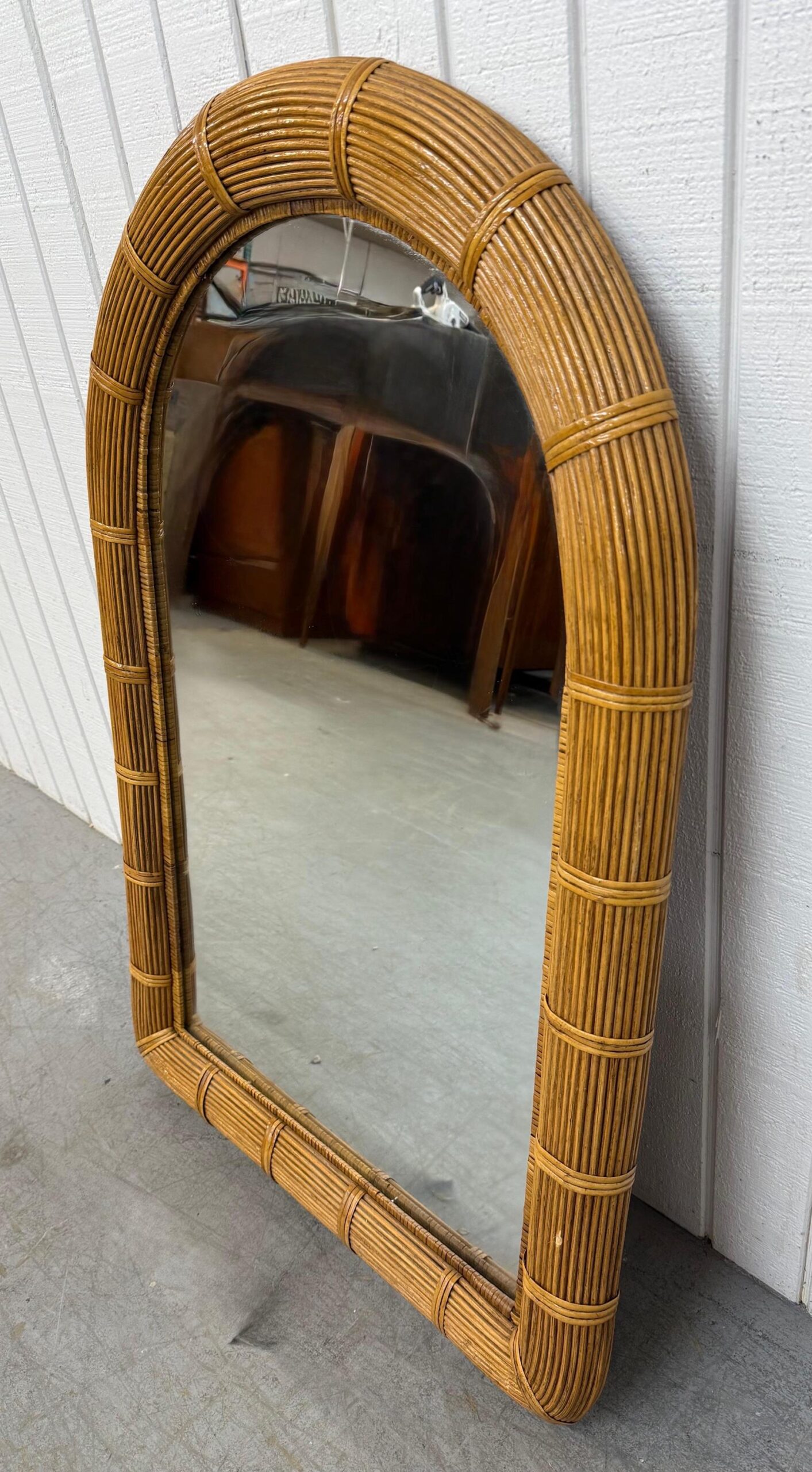 Vintage Vivai Del Sud Rattan Arched Wall Mirror - Image 3