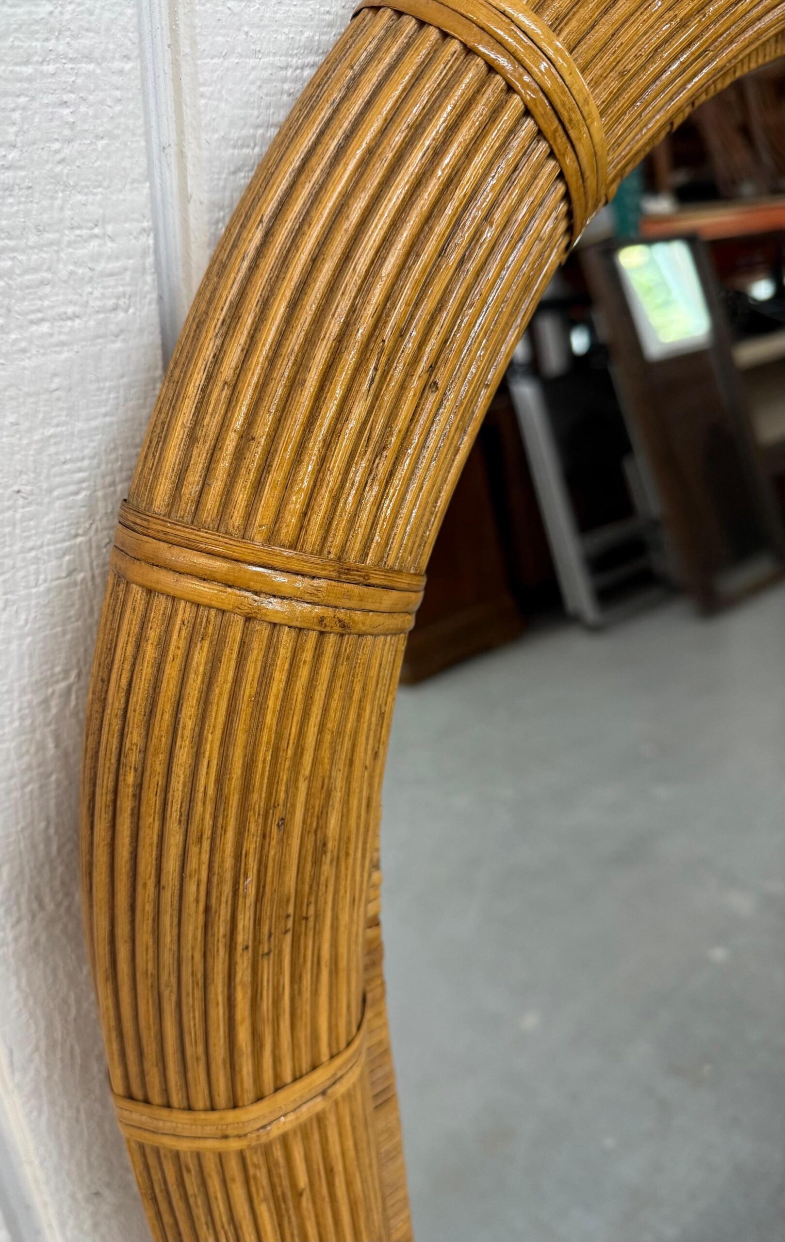 Vintage Vivai Del Sud Rattan Arched Wall Mirror - Image 4