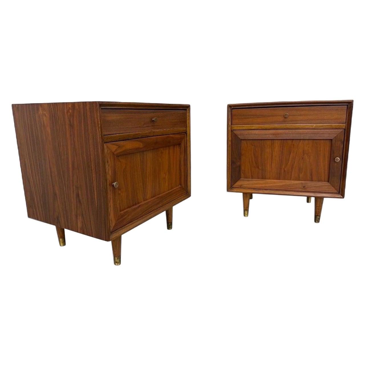 Mid-Century Modern Walnut Nightstands – Set of 2