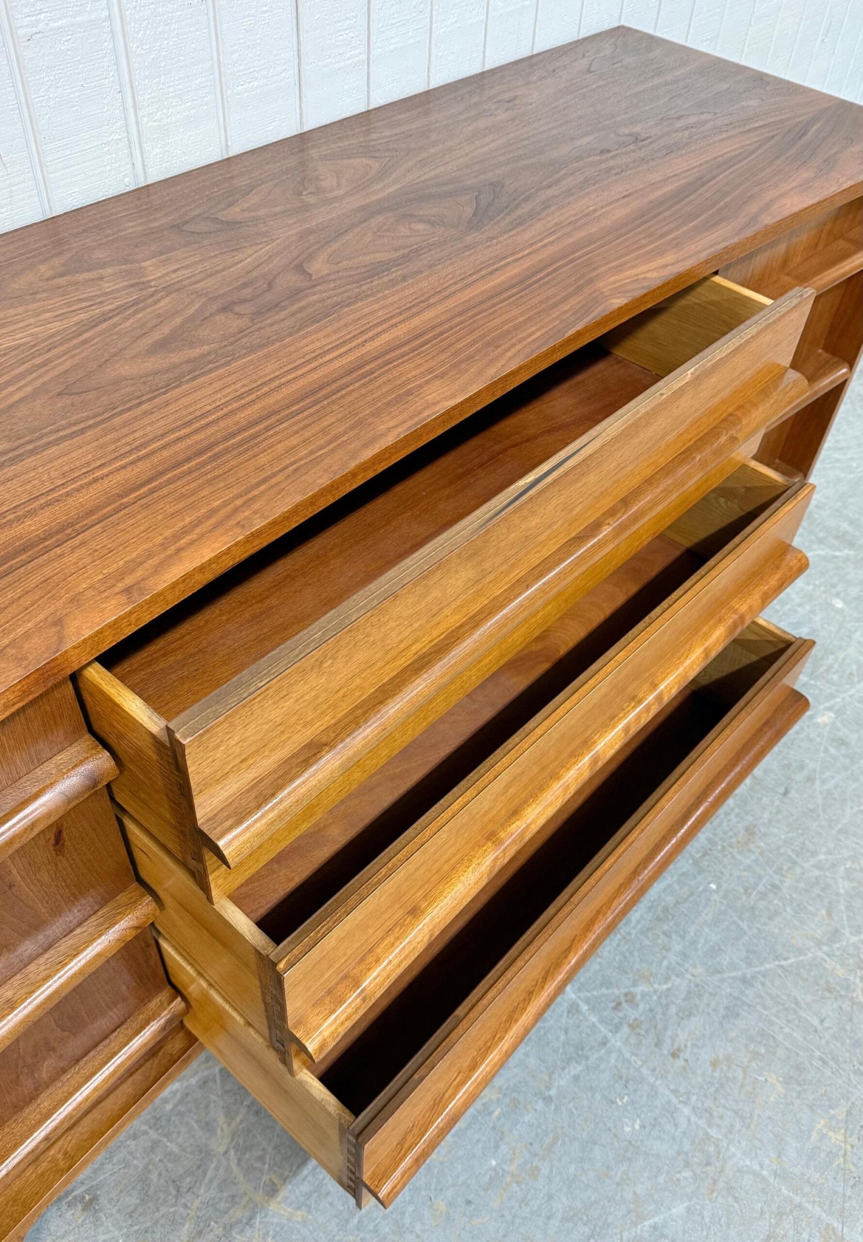 Mid-Century Modern Young Manufacturing Walnut Sideboard - Image 9