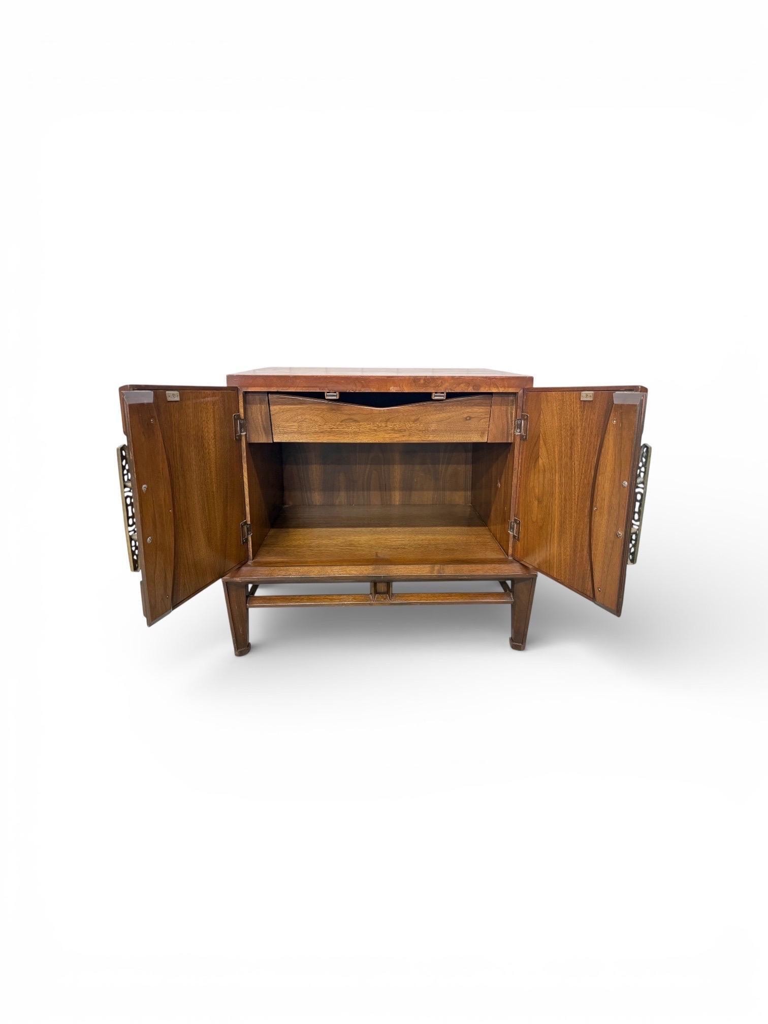 Mid-Century Modern Helen Hobey Baker Walnut Nightstands - Set of 2 - Image 9