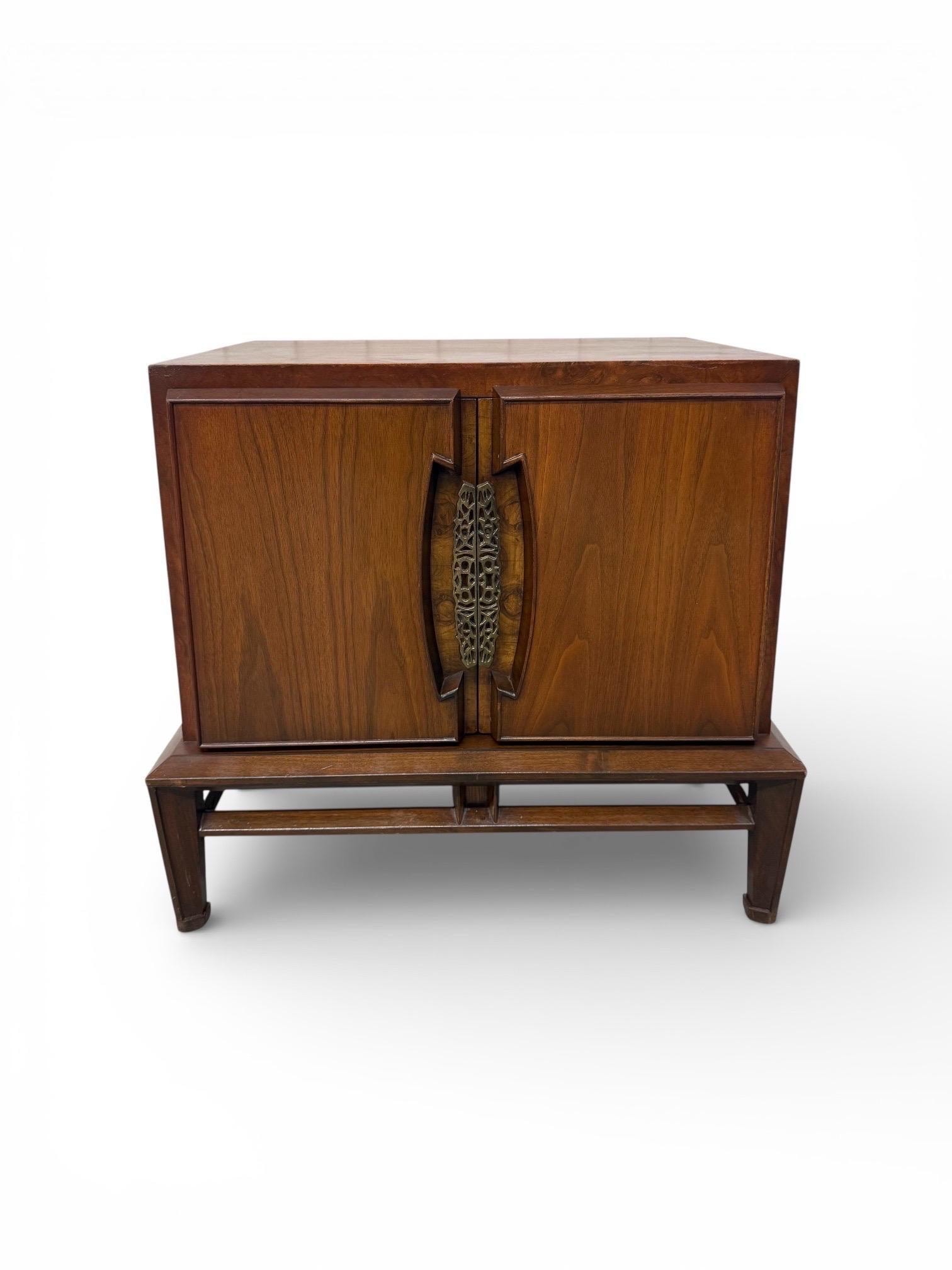 Mid-Century Modern Helen Hobey Baker Walnut Nightstands - Set of 2 - Image 7