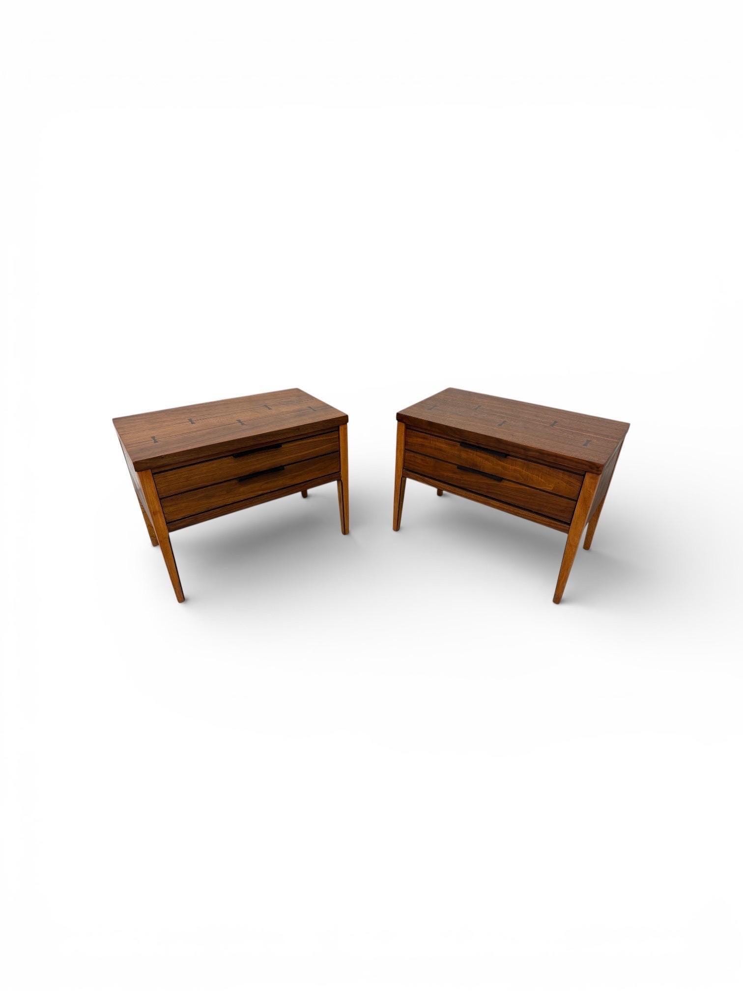 Mid-Century Modern Lane Tuxedo Walnut Nightstands - Set of 2 - Image 3