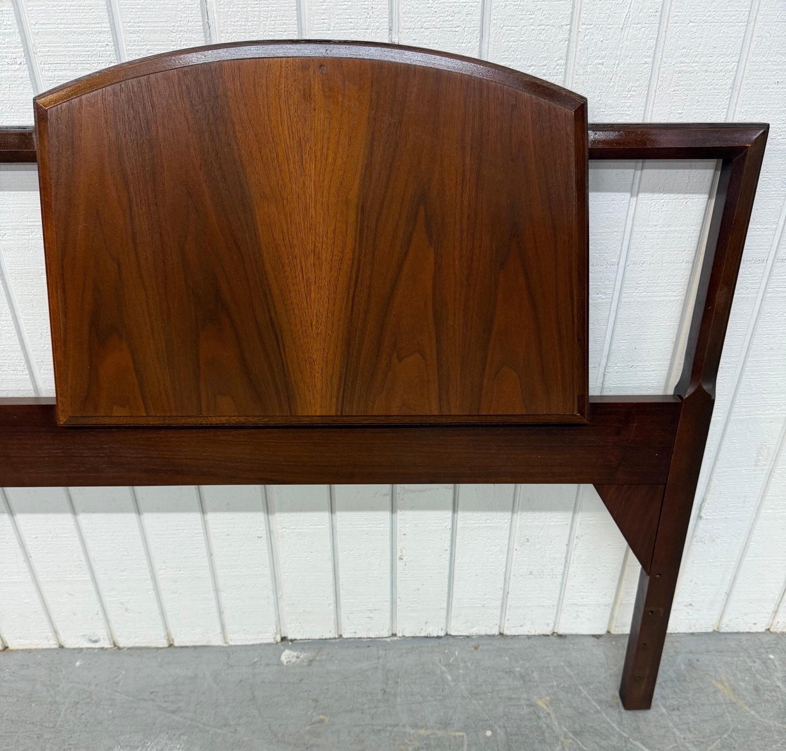 Mid-Century Modern Lane 1st Edition King Size Walnut Headboard - Image 5