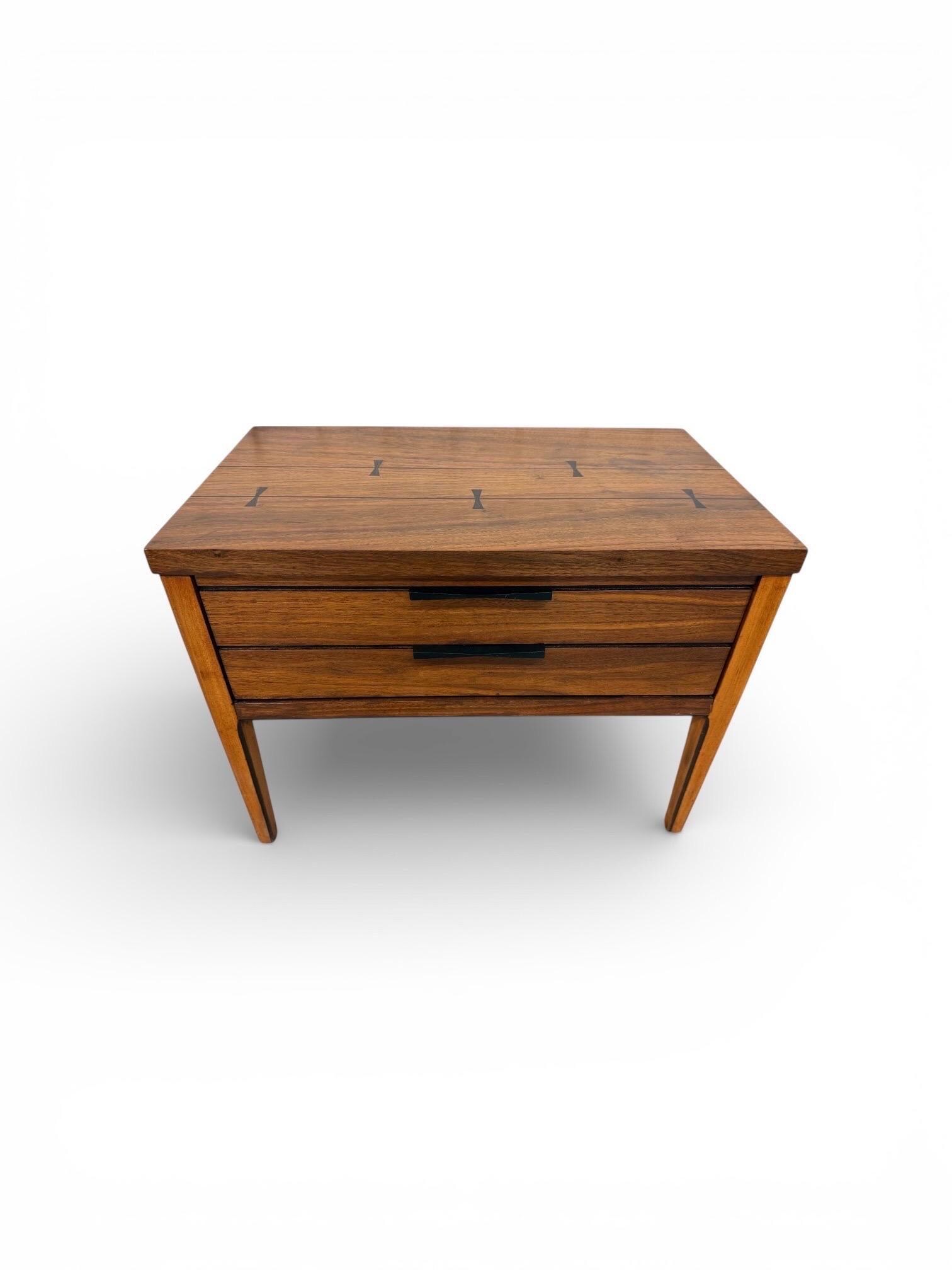 Mid-Century Modern Lane Tuxedo Walnut Nightstands - Set of 2 - Image 5