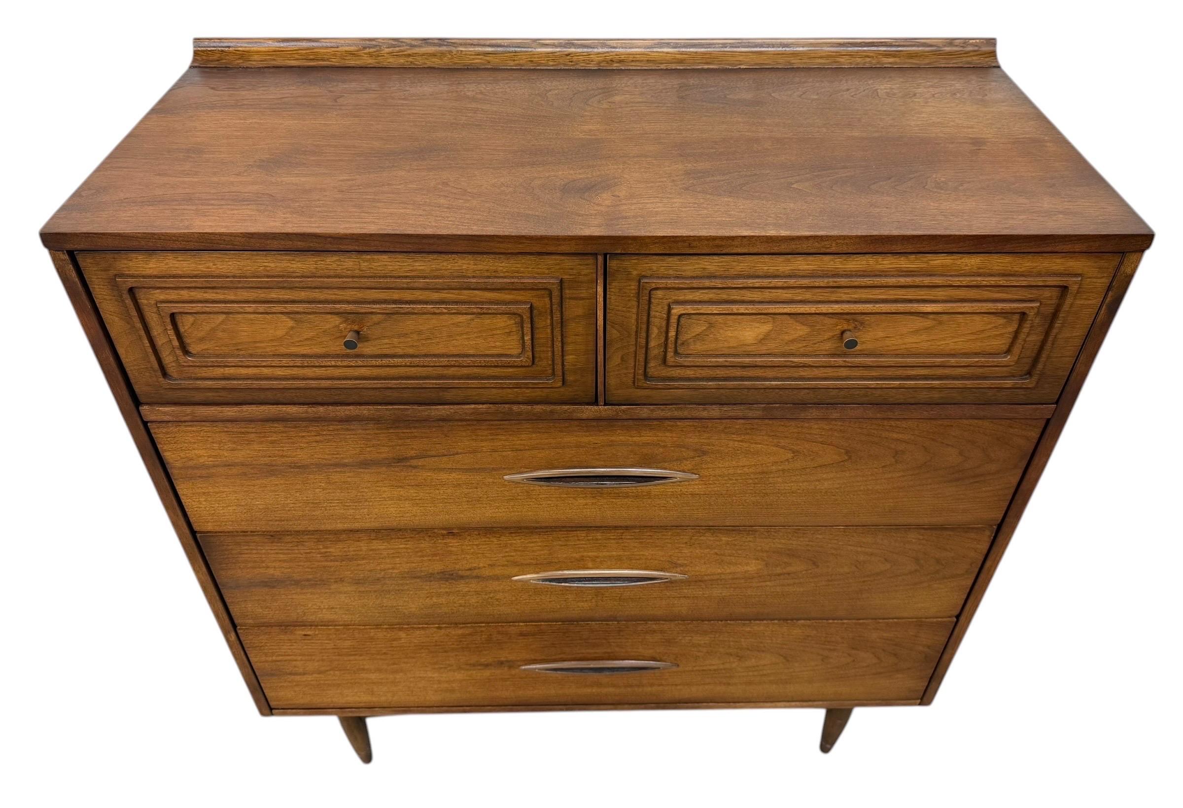 Mid-Century Modern Broyhill Sculptra Walnut High Chest - Image 5