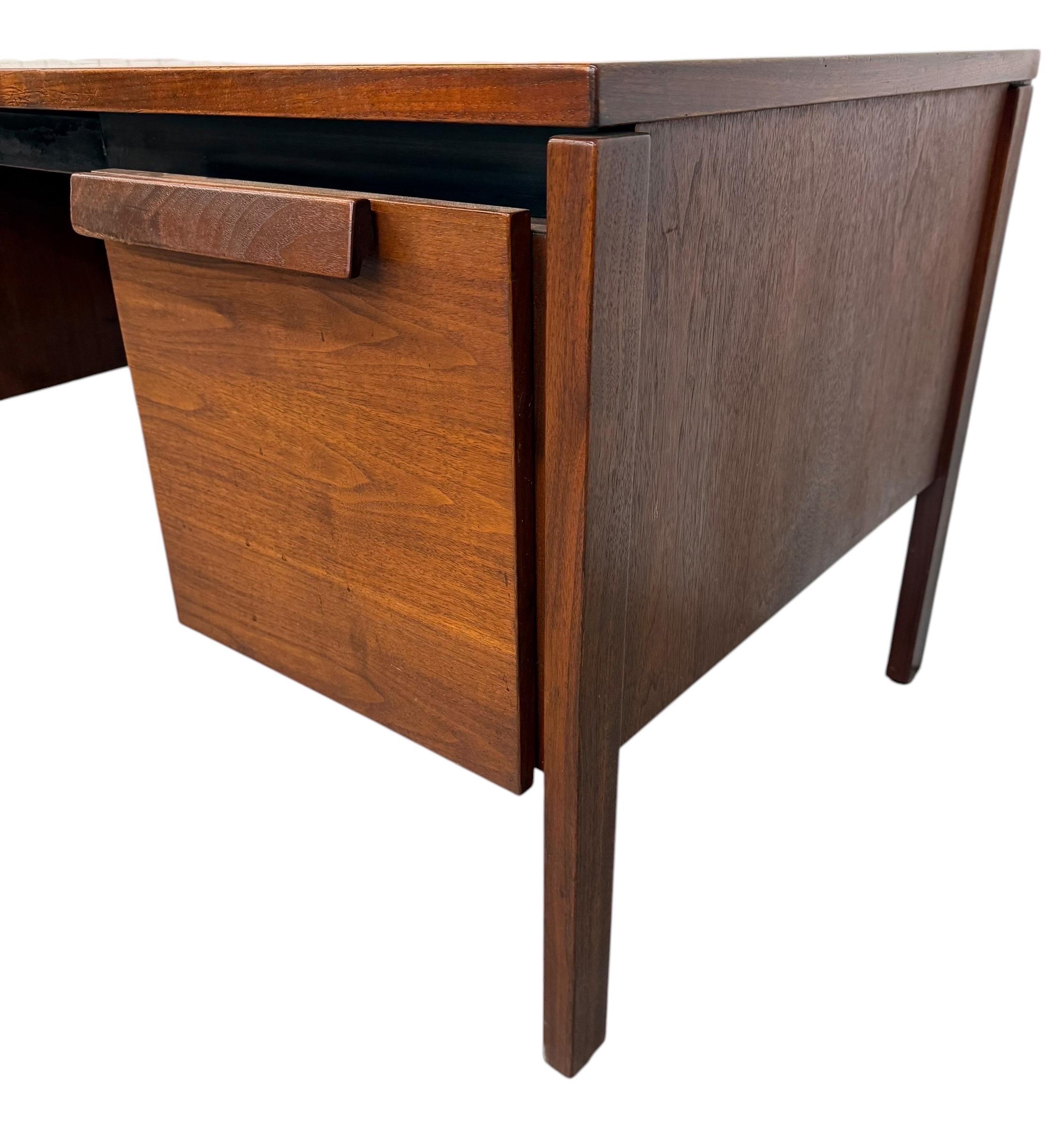 Mid-Century Modern Jens Risom Executive Desk - Image 8