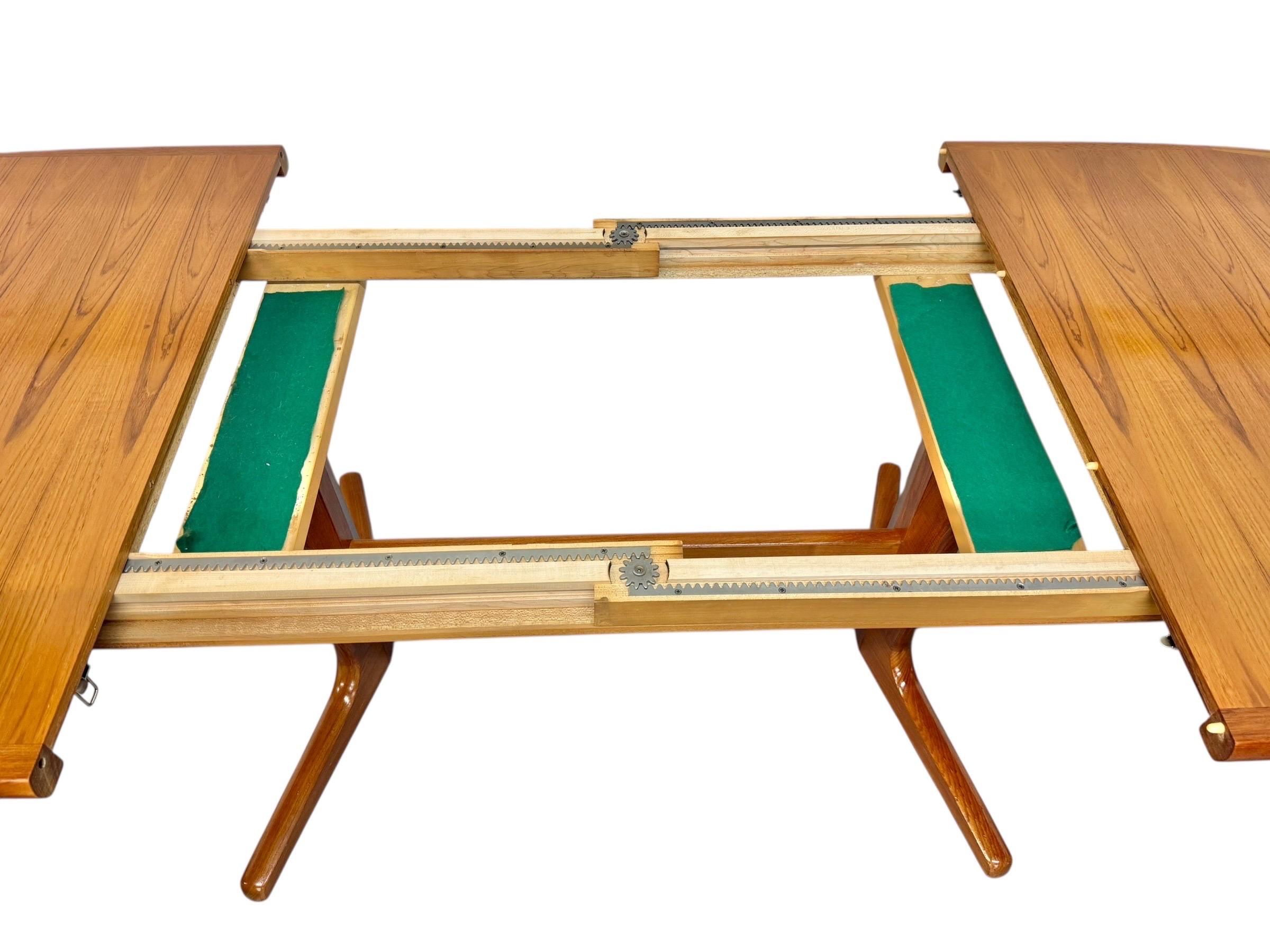 Vintage Danish Modern Oval Teak Dining Table W/2 Leaves - Image 15