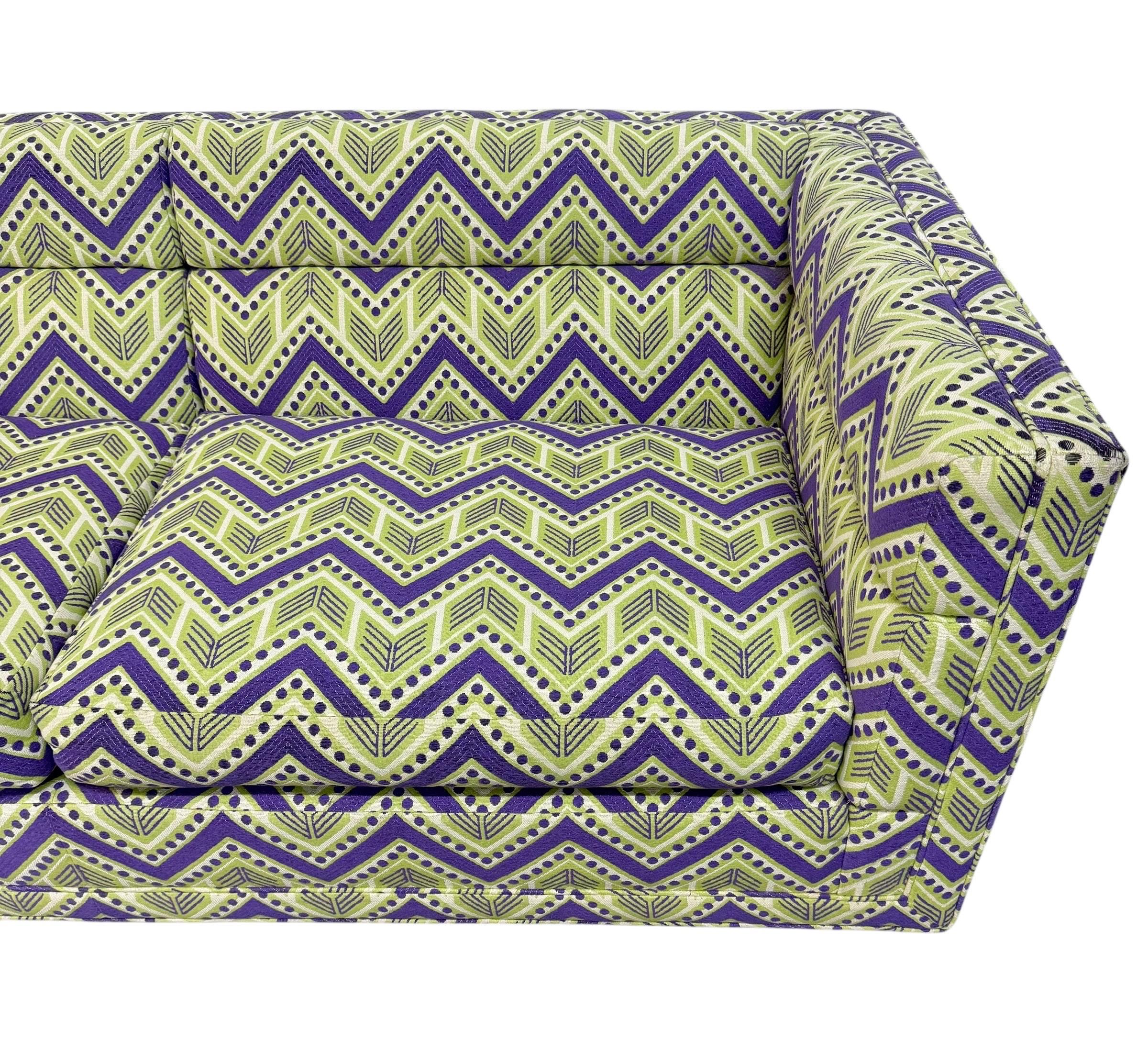 Vintage Dunbar Loveseat with Original Upholstery - Image 3