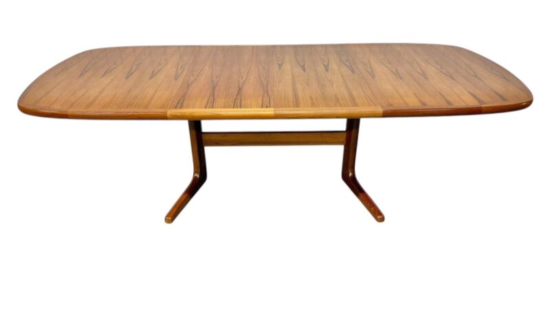 Vintage Danish Modern Oval Teak Dining Table W/2 Leaves