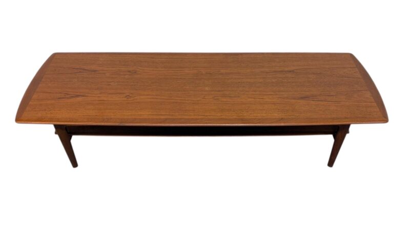 Mid-Century Danish Modern Teak Coffee Table w/Magazine Shelf – Refinished