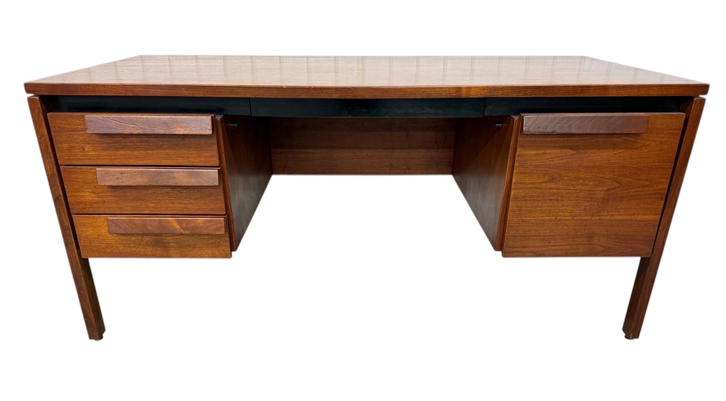 Mid-Century Modern Jens Risom Executive Desk
