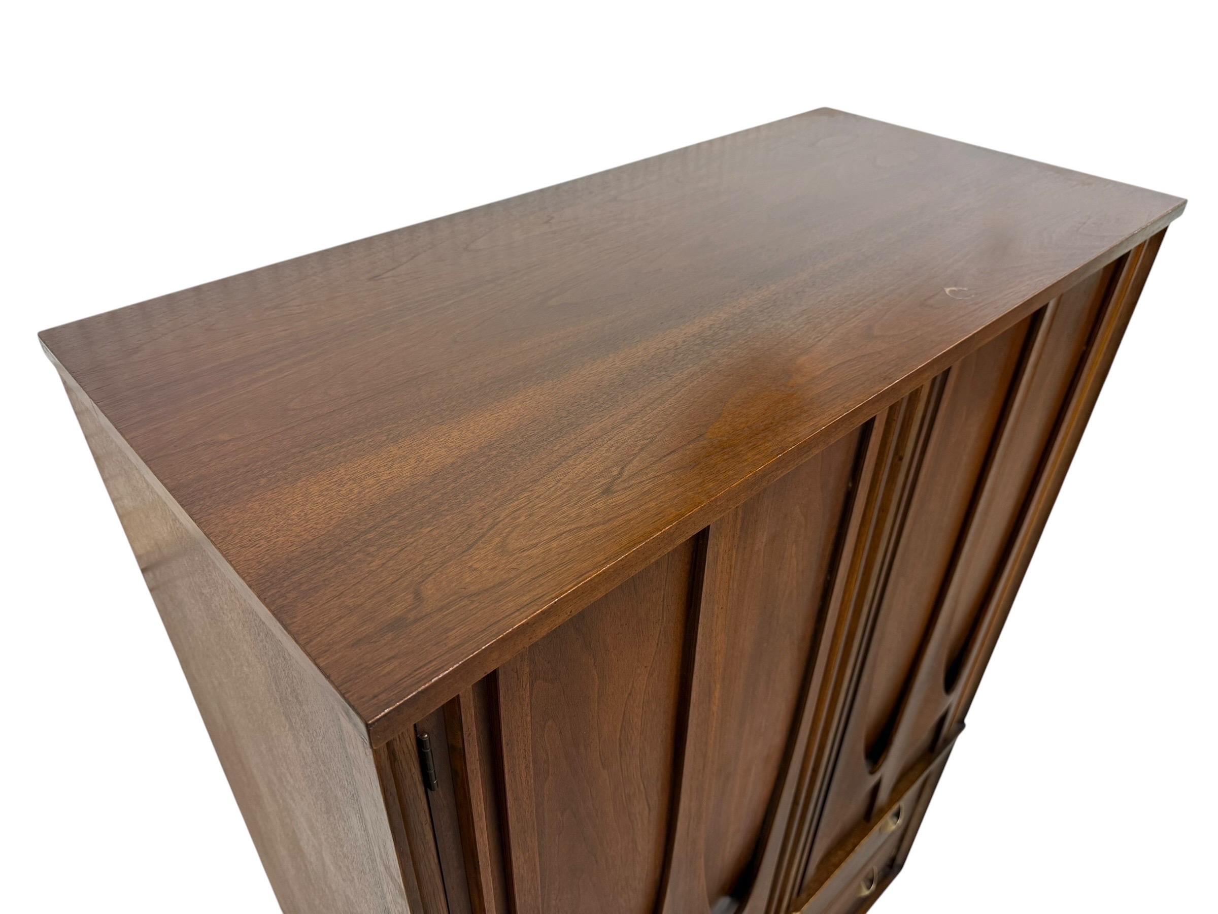 Mid-Century Modern Broyhill Brasilia II Walnut Armoire - Image 5