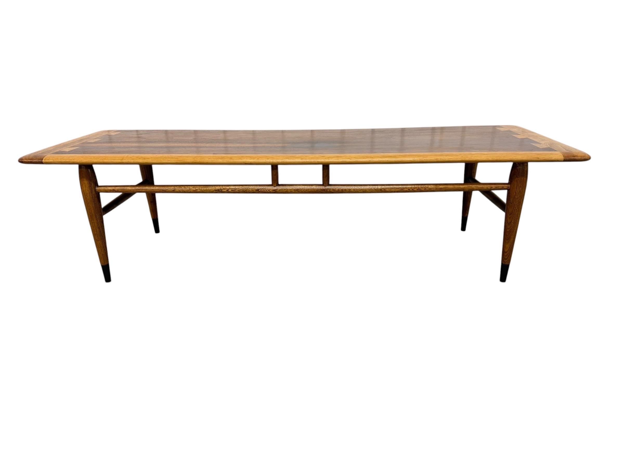 Mid-Century Modern Lane Acclaim Walnut Coffee Table - Refinished! - Image 3