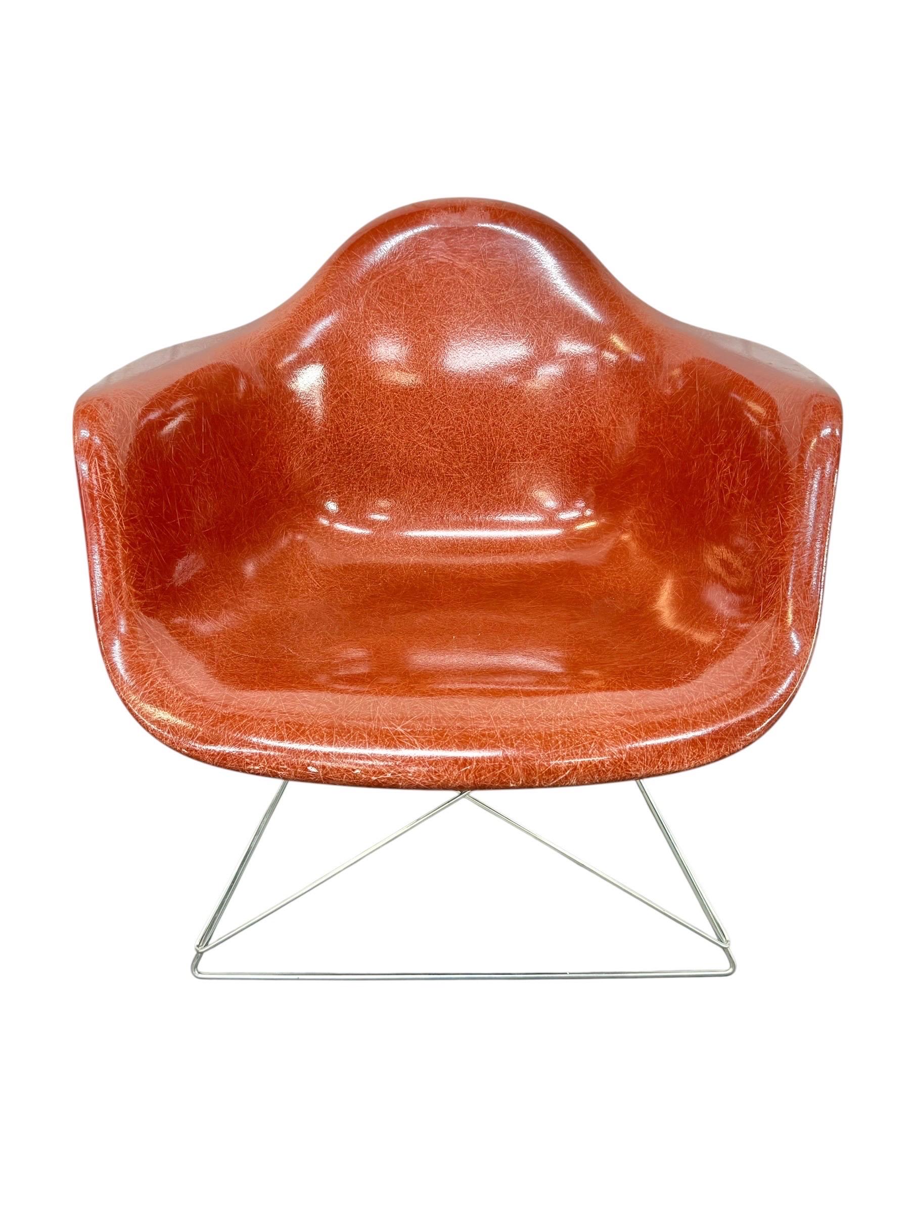 Vintage Modernica Fiberglass Shell Chairs - Set of 2 - Image 4