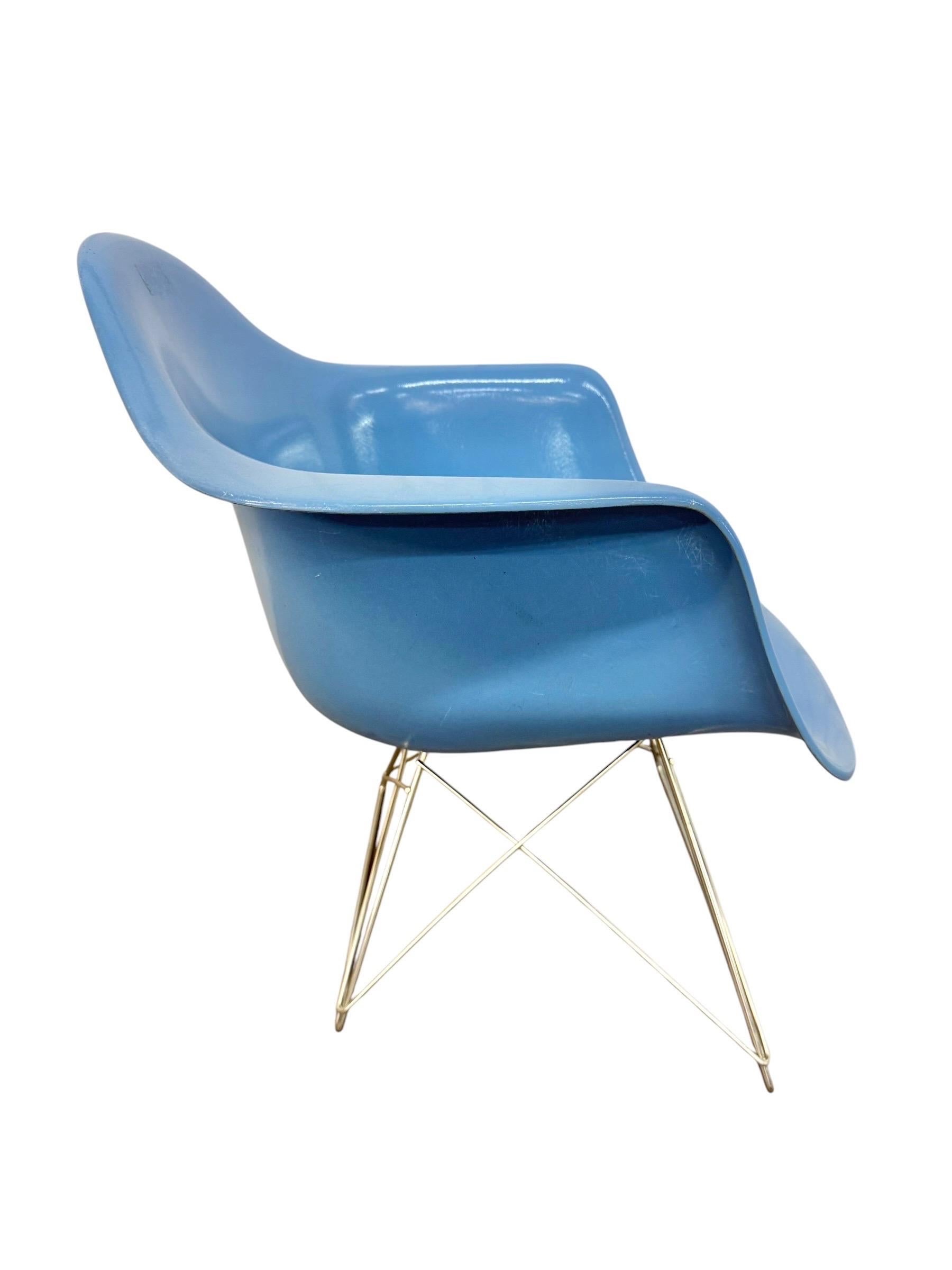 Vintage Modernica Fiberglass Shell Chairs - Set of 2 - Image 8