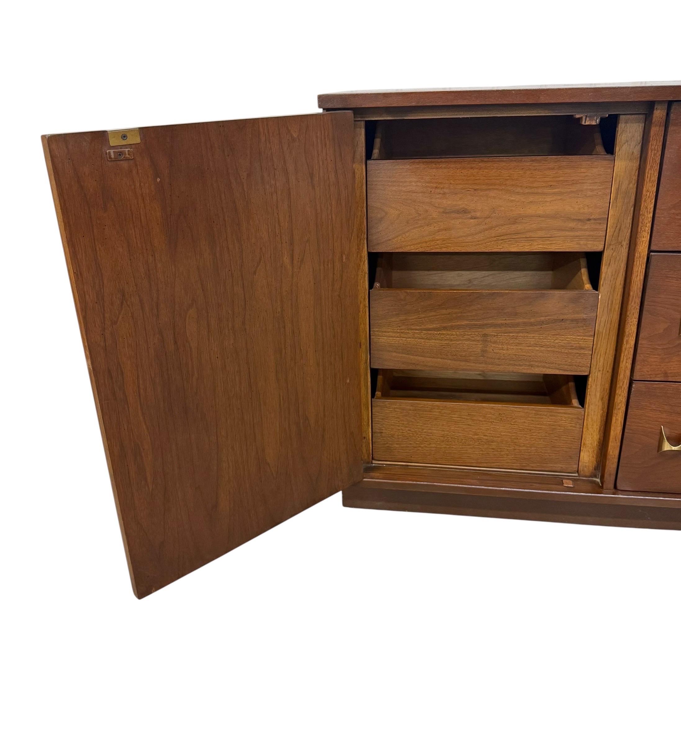 Mid-Century Modern Broyhill Brasilia Walnut Dresser - Image 8