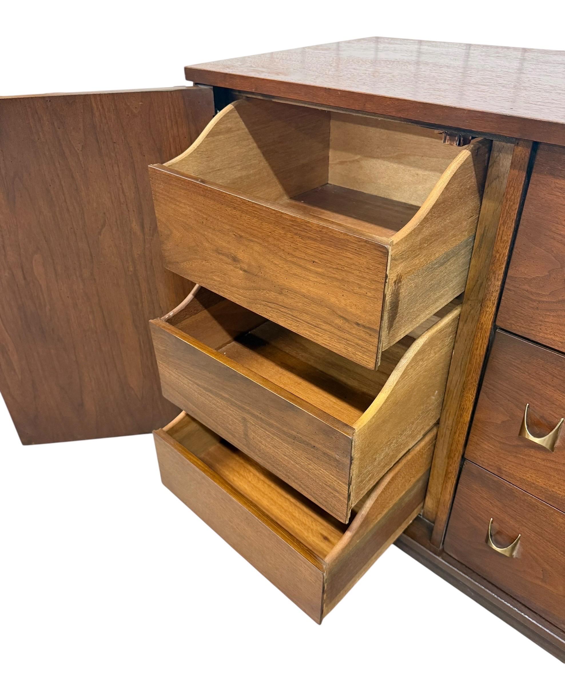 Mid-Century Modern Broyhill Brasilia Walnut Dresser - Image 9
