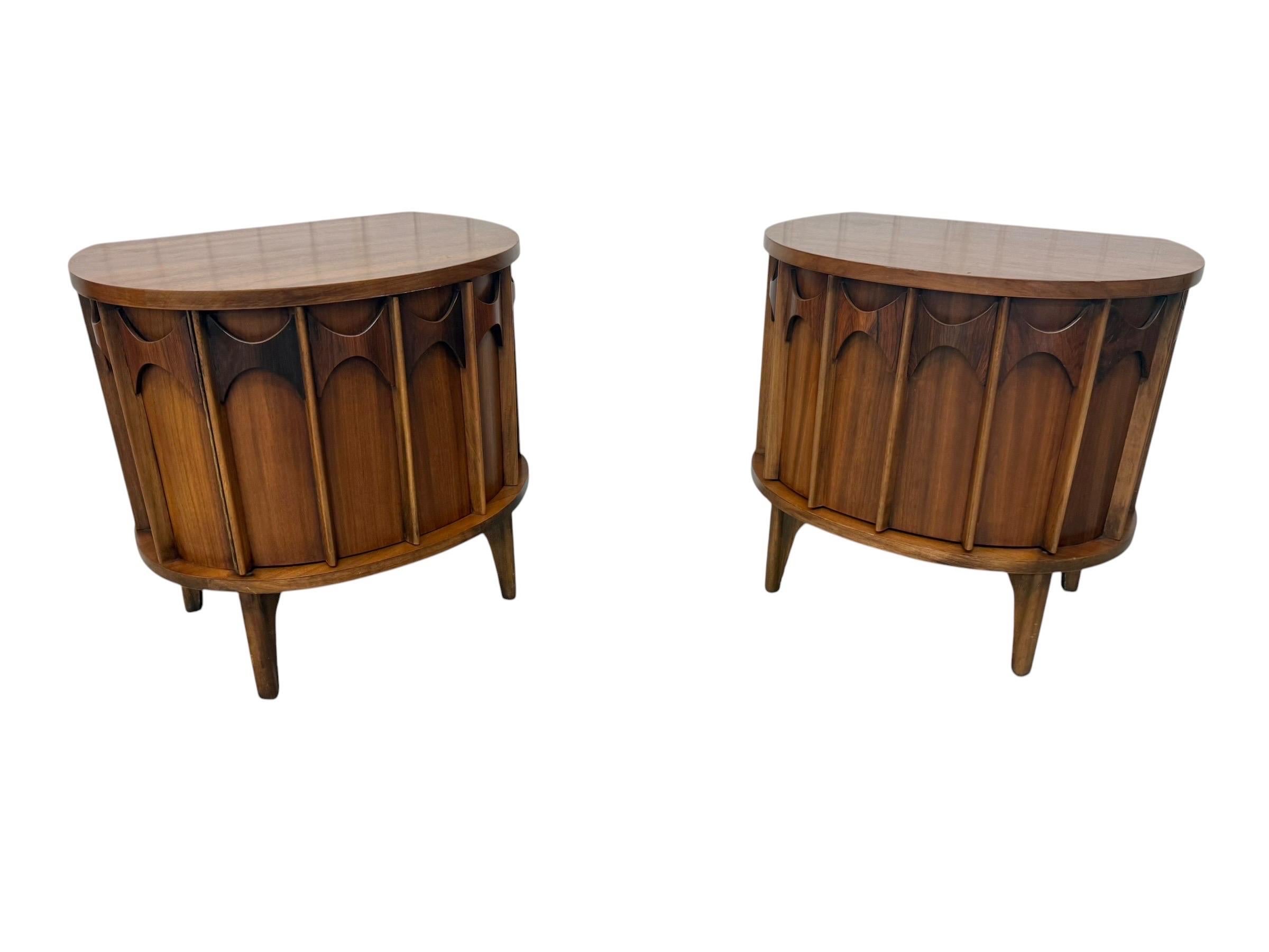 Mid-Century Modern Kent Coffey "Perspecta" Walnut Commode Nightstands - Set of 2 - Image 3