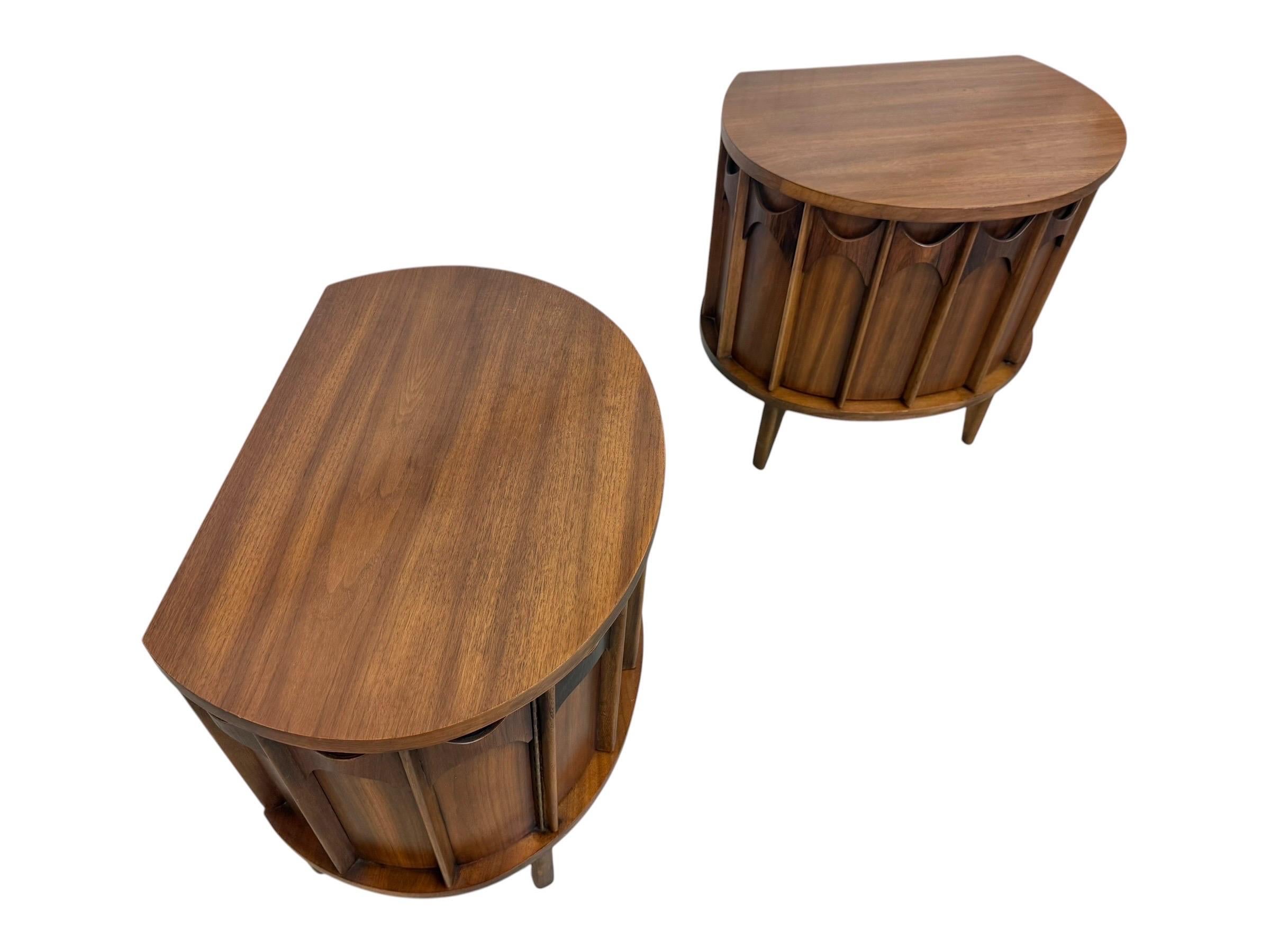 Mid-Century Modern Kent Coffey "Perspecta" Walnut Commode Nightstands - Set of 2 - Image 5