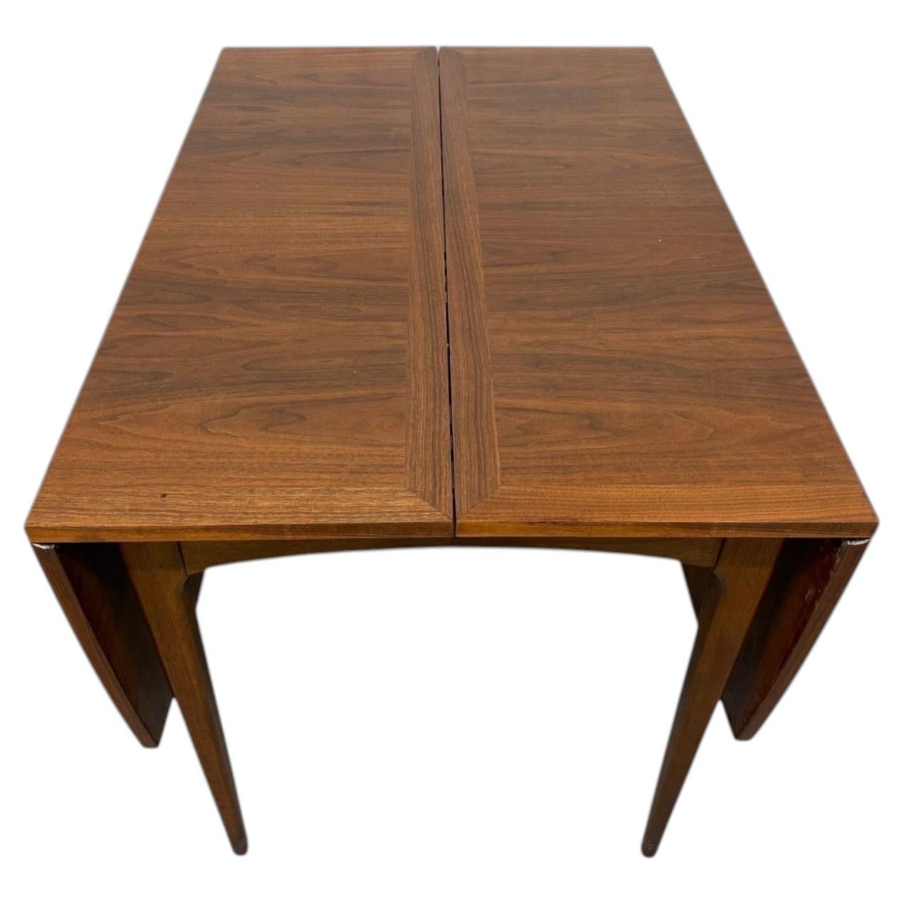 Mid-Century Modern Lane Rhythm Drop-Leaf Walnut Dining Table W/Leaves