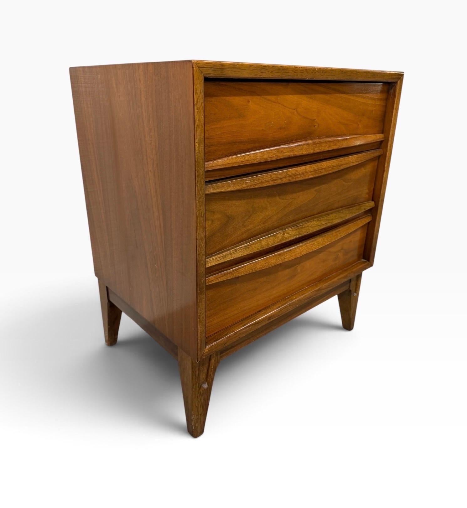 Mid-Century Modern 3-Drawer Walnut Nightstands - Set of 2 - Image 8