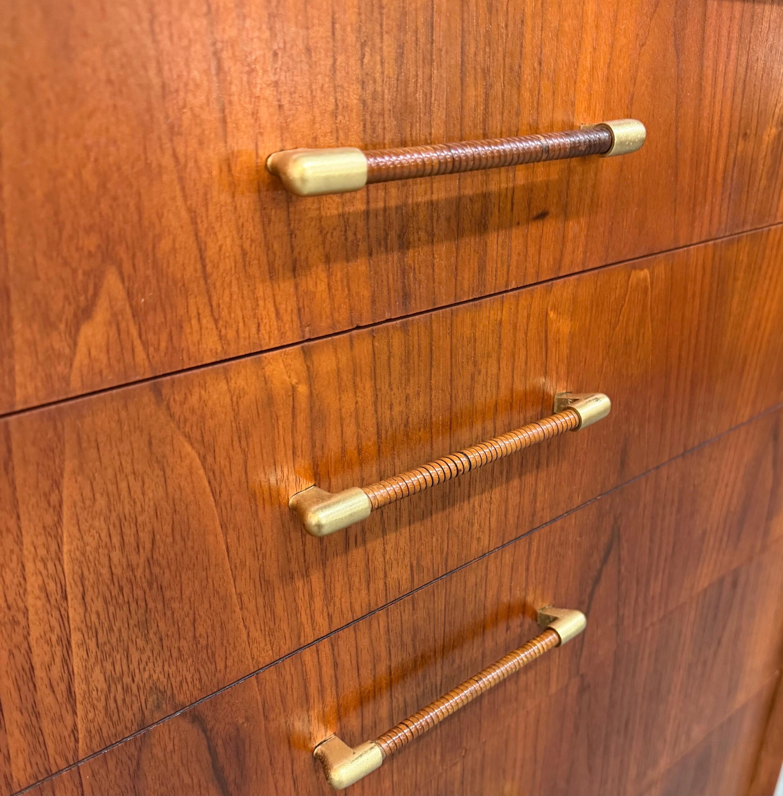 Mid-Century Modern 5-Drawer Walnut High Chest - Refinished! - Image 6