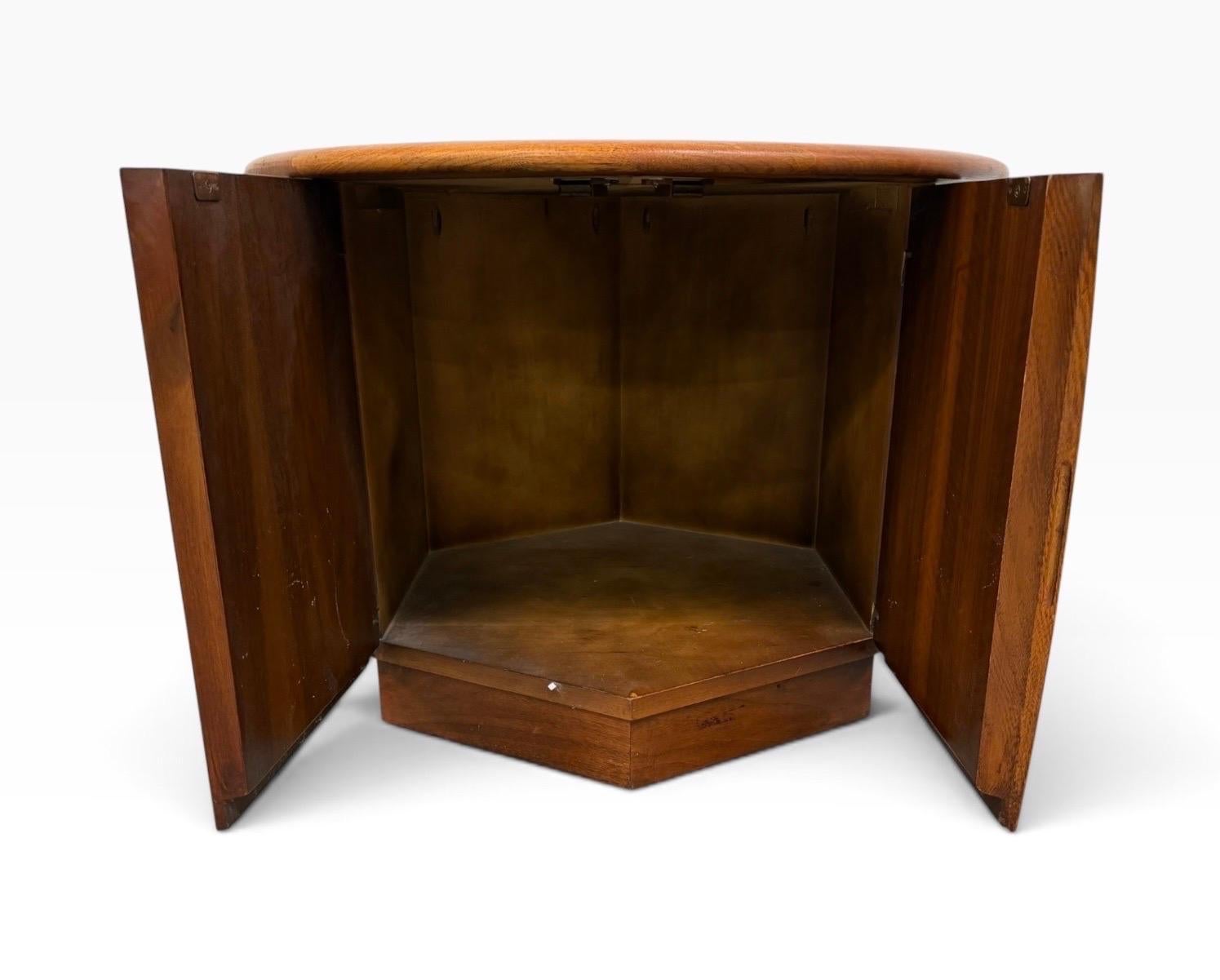 Mid-Century Modern Lane Acclaim Round Walnut Side Tables - Set of 2 - Refinished - Image 6