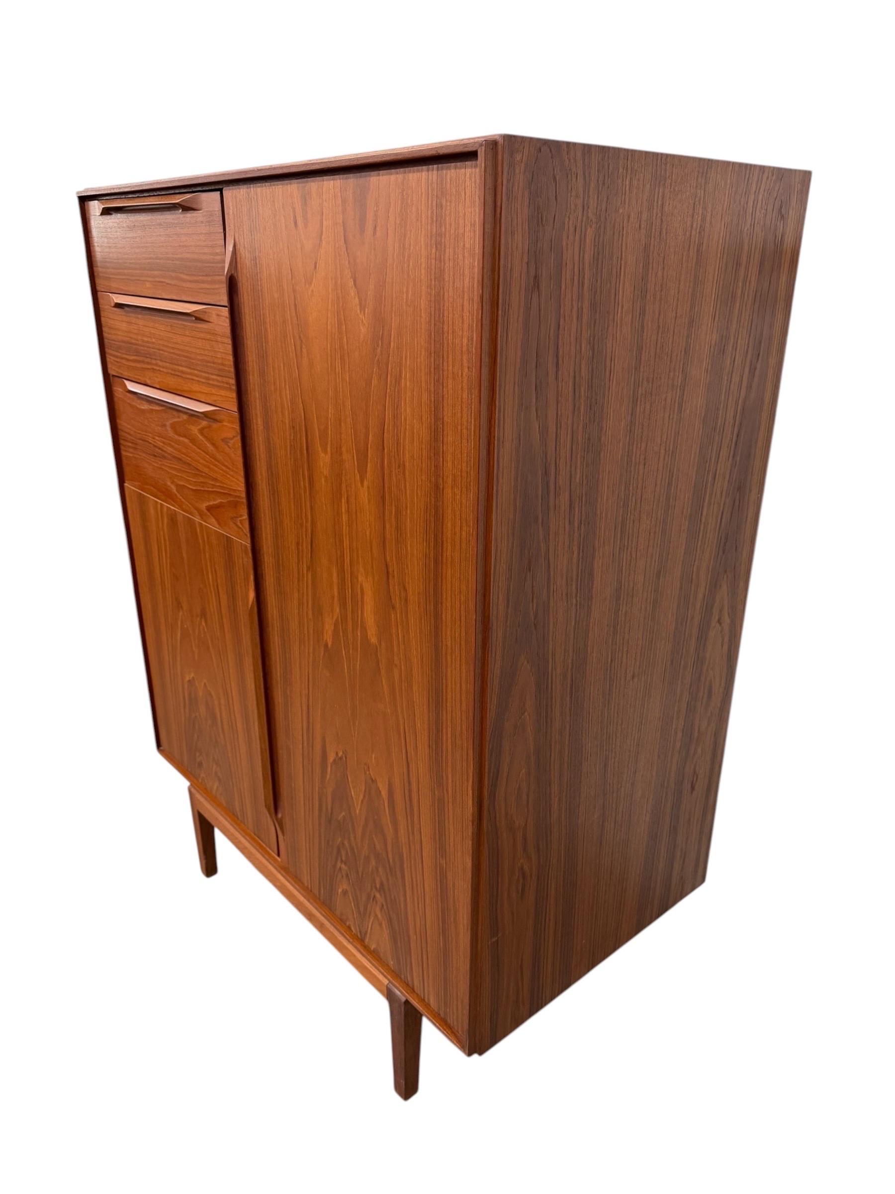Mid-Century Danish Modern Fredericia Teak Gentleman's Wardrobe High Chest - Image 3