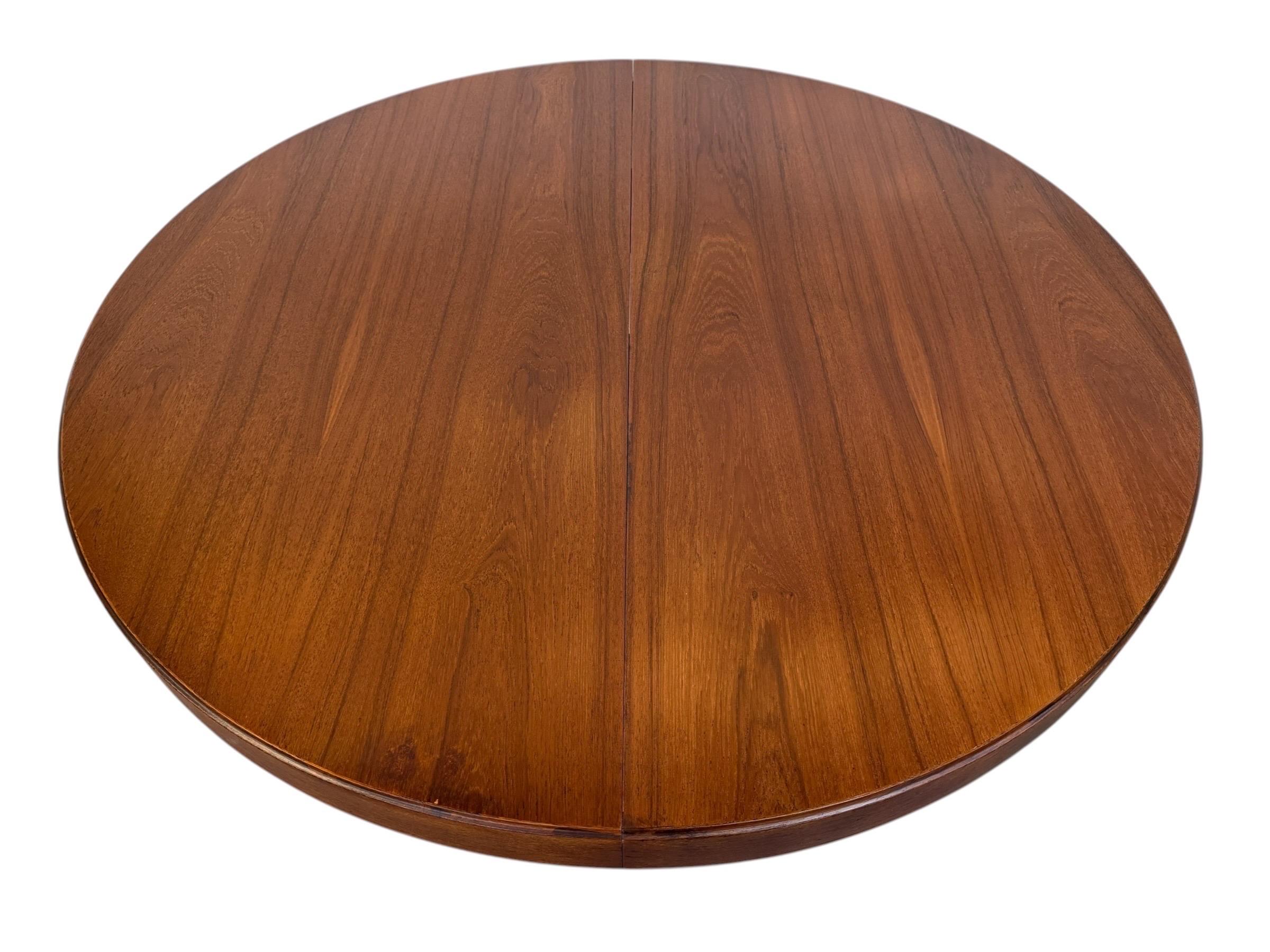 Mid-Century Danish Modern Round / Oval Teak Dining Table - Image 5