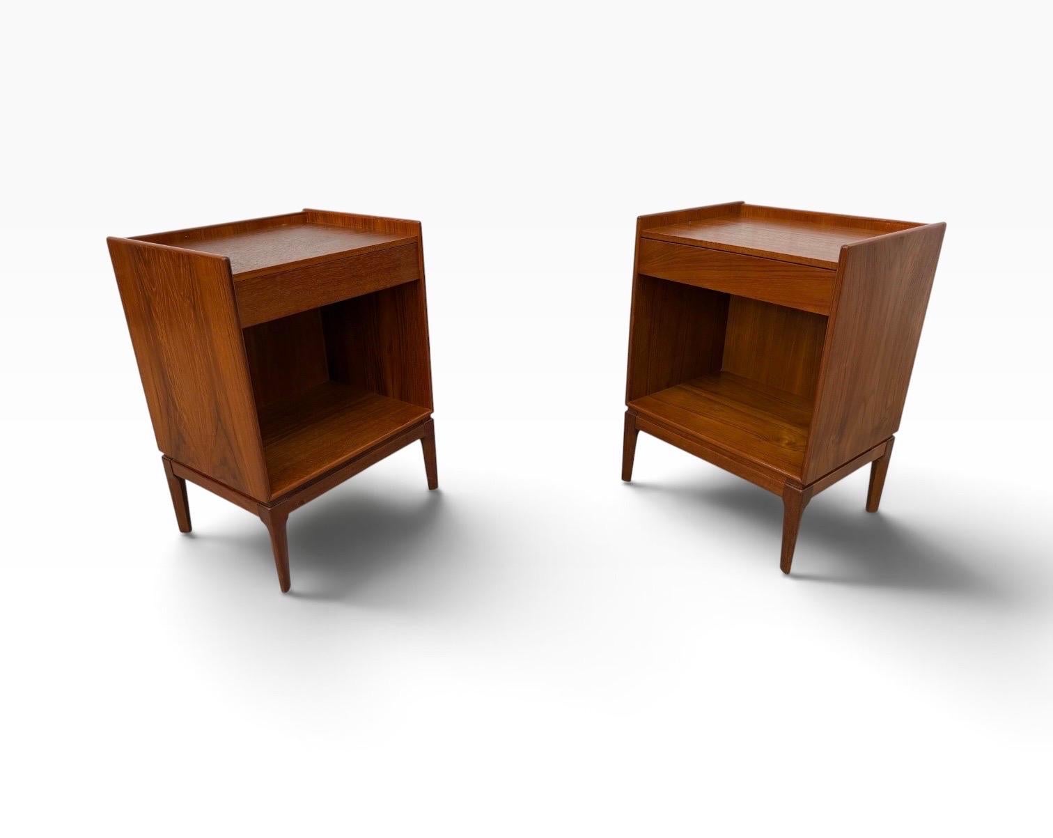 Mid-Century Danish Modern Søborg Møbelfabrik Teak Nightstands - Set of 2 - Image 2
