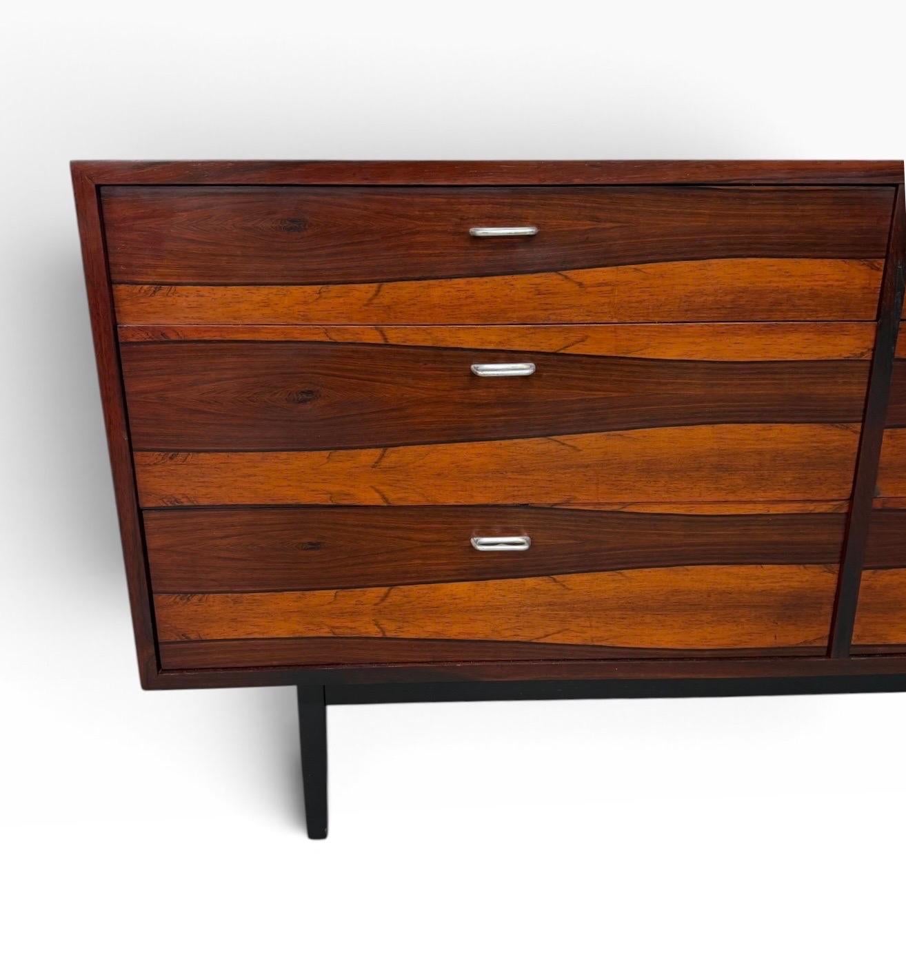 Mid-Century Danish Modern Rosewood Dresser - Refinished! - Image 6