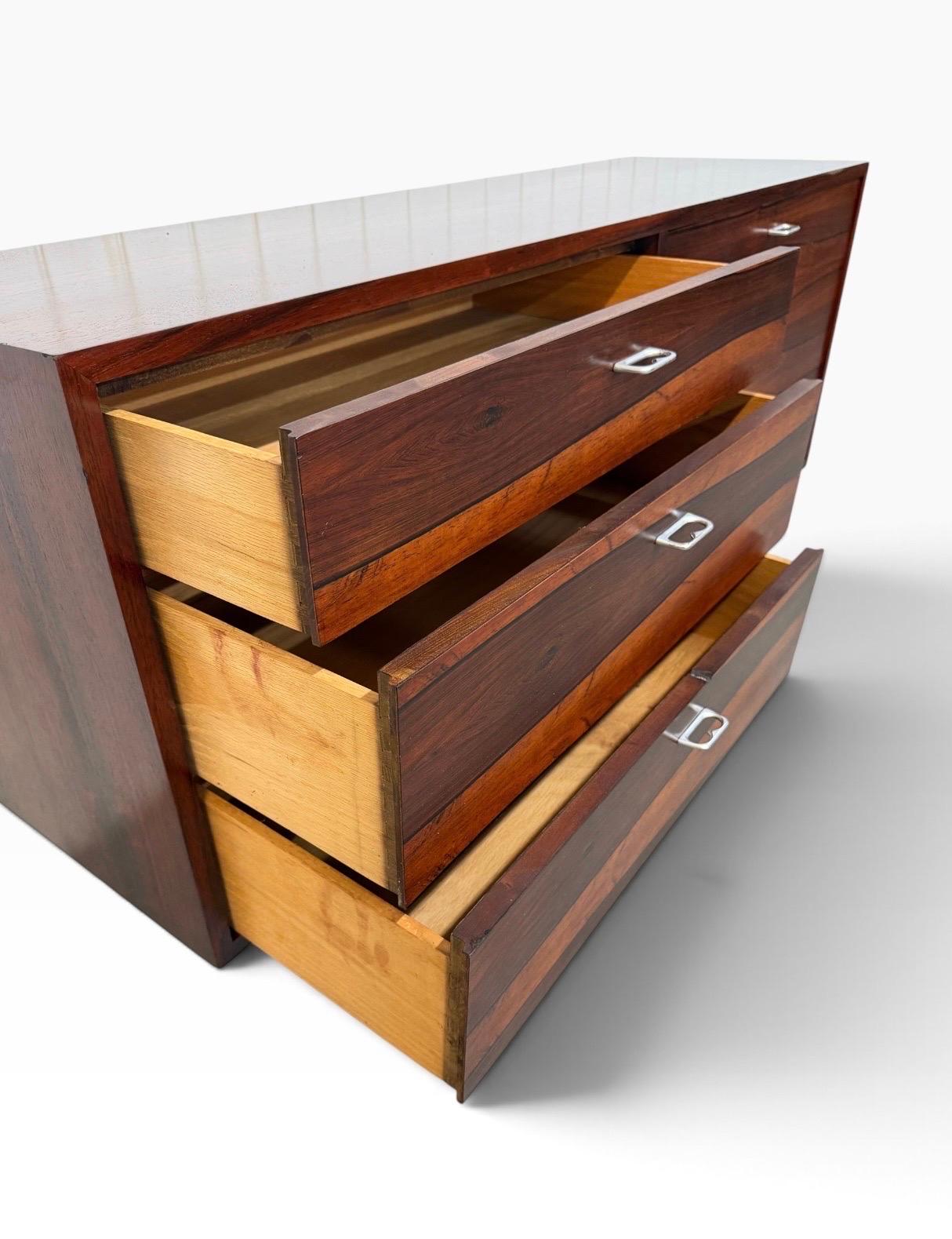 Mid-Century Danish Modern Rosewood Dresser - Refinished! - Image 8