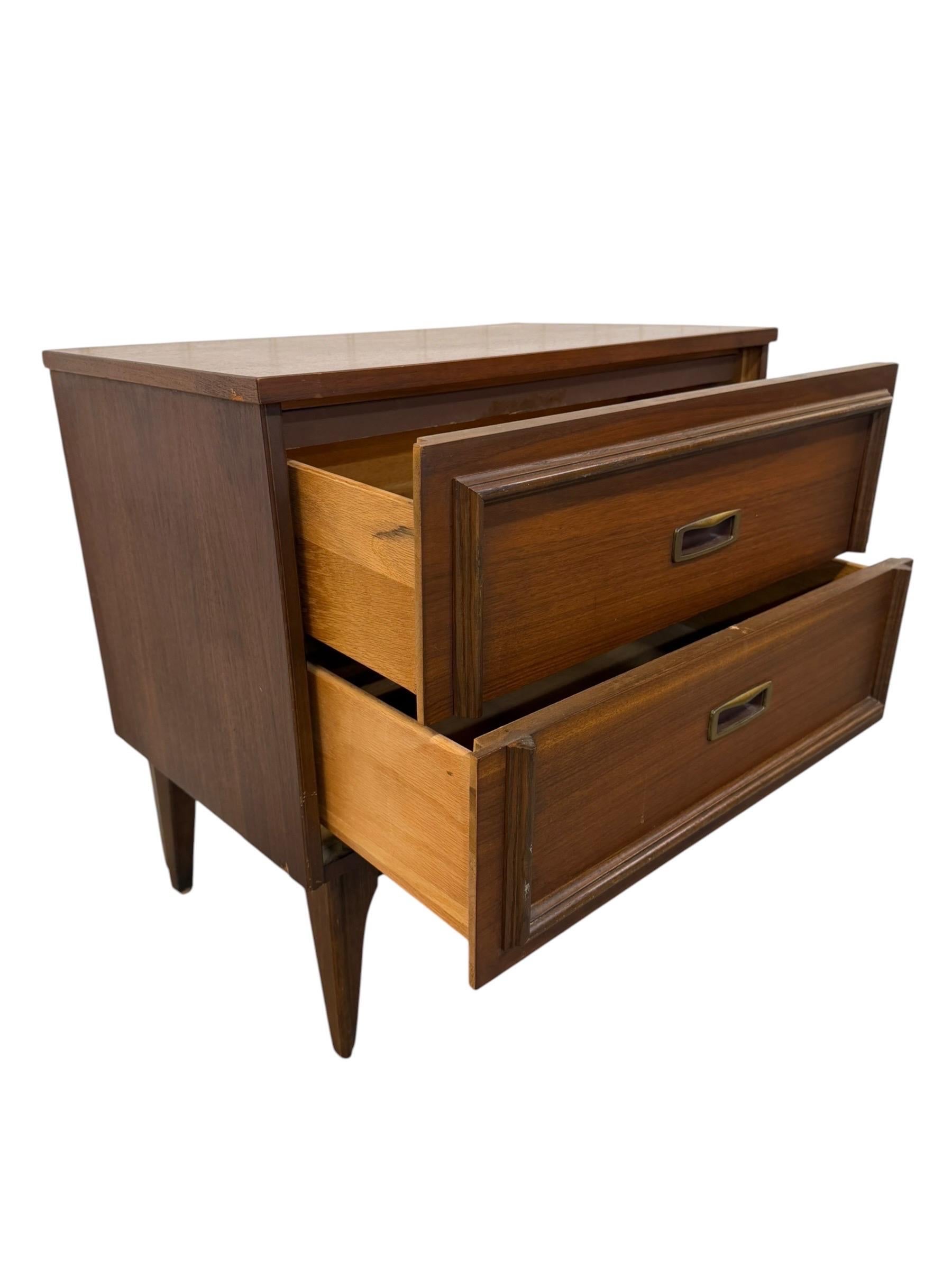 Mid-Century Modern 3-Piece Walnut Bedroom Set - Image 8