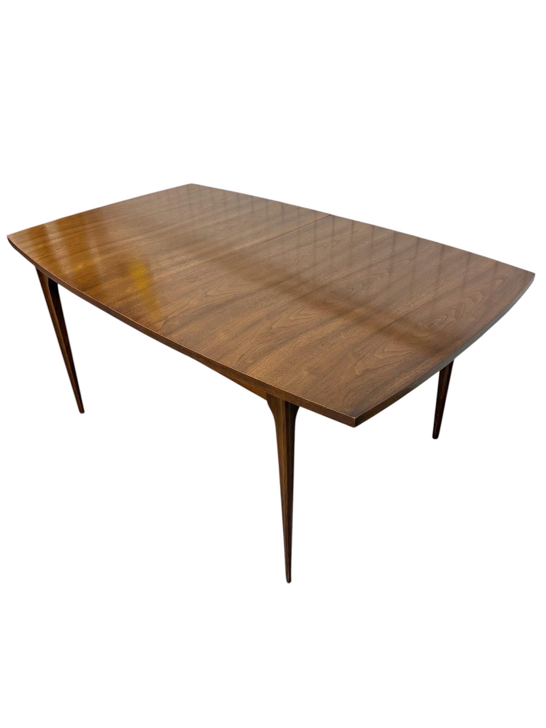 Mid-Century Modern Broyhill Brasilia Walnut Dining Table - Image 3