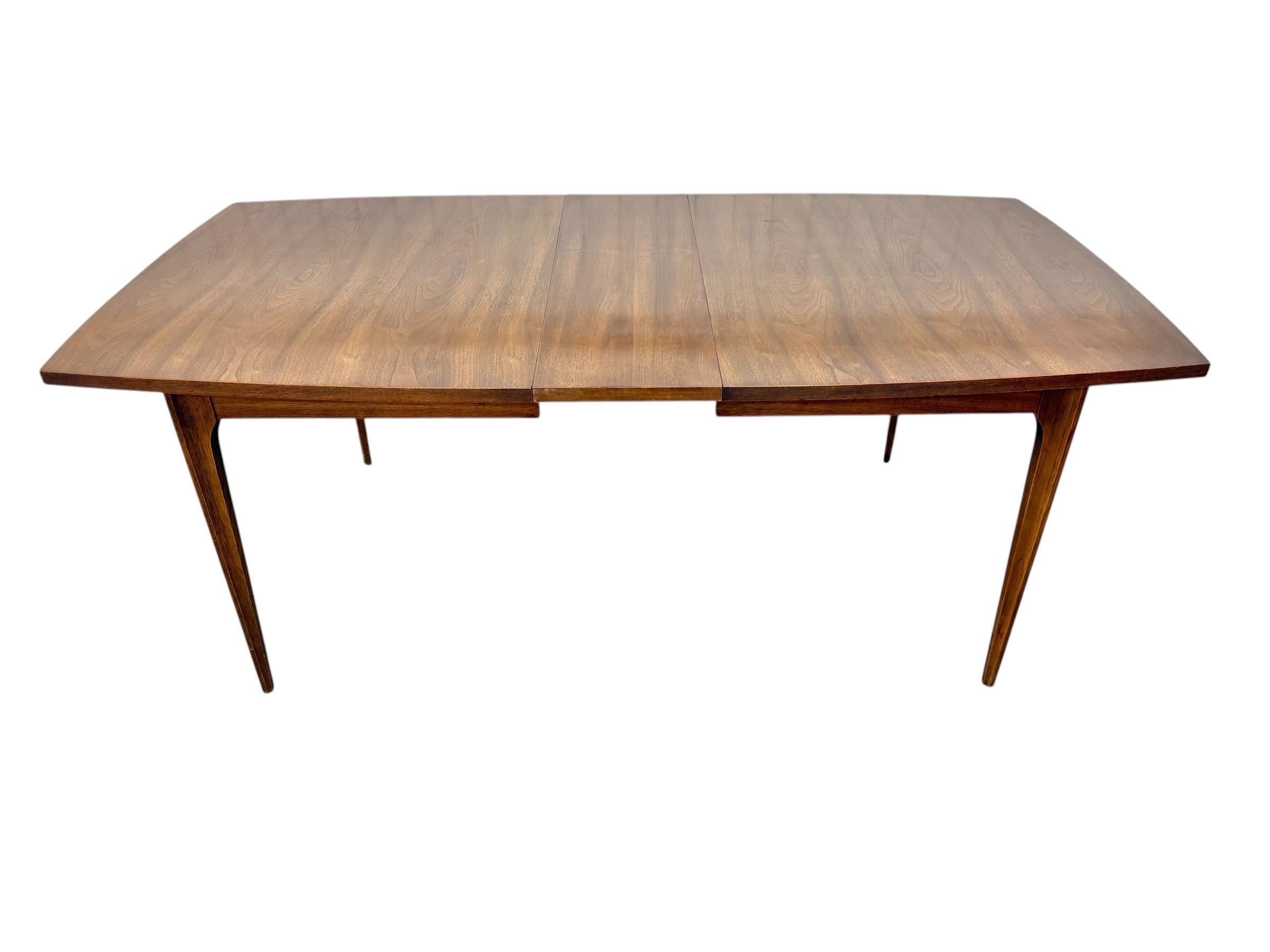 Mid-Century Modern Broyhill Brasilia Walnut Dining Table - Image 7