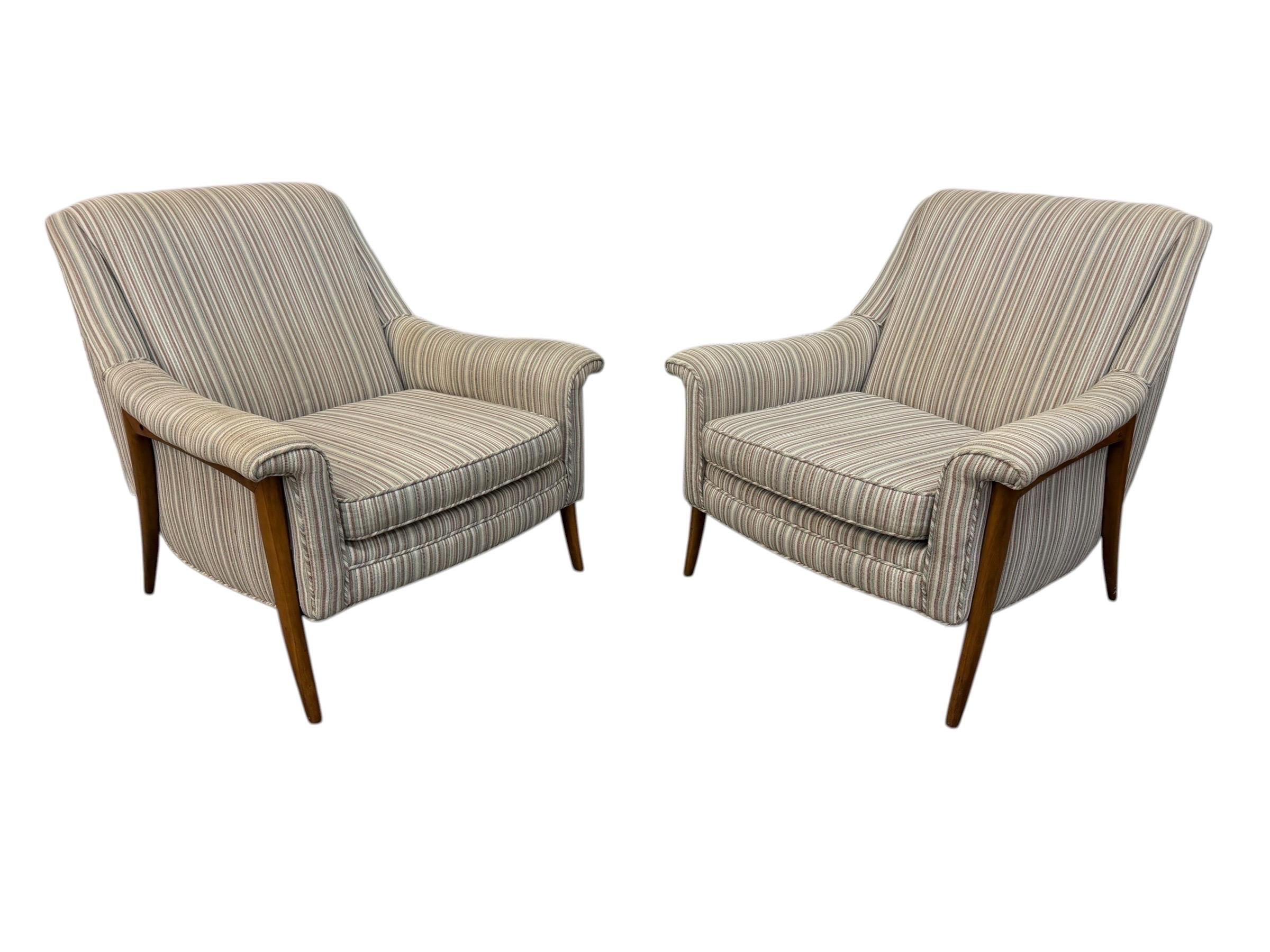 Mid-Century Modern Kroehler Avant Walnut Upholstered Arm Chairs - Set of 2 - Image 4