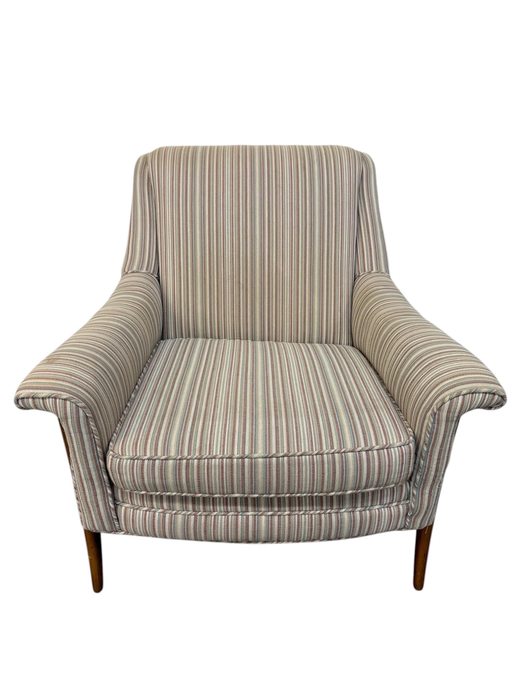 Mid-Century Modern Kroehler Avant Walnut Upholstered Arm Chairs - Set of 2 - Image 5
