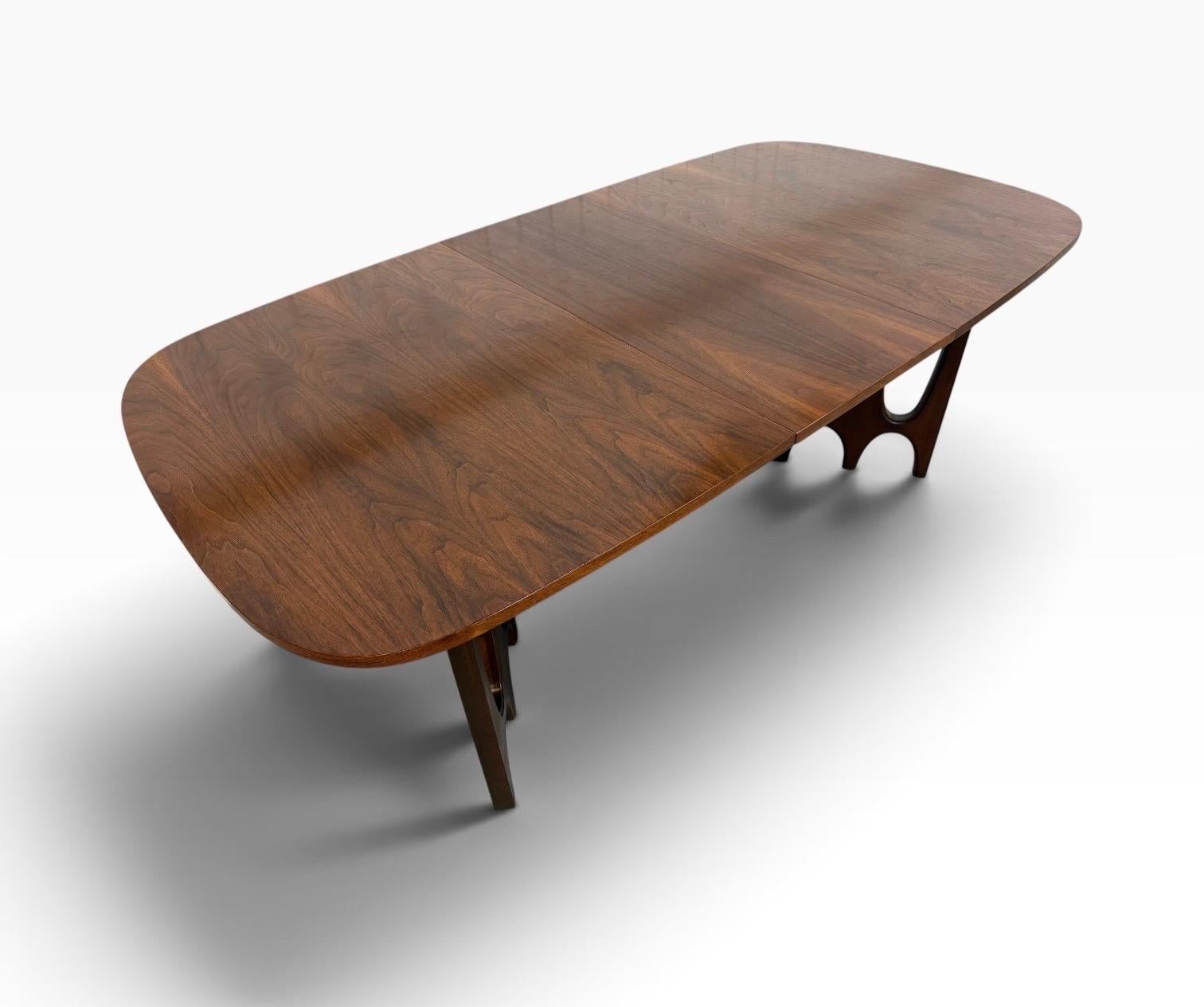 Mid-Century Modern Broyhill Brasilia Sculpted Walnut Dining Table - Refinished! - Image 6